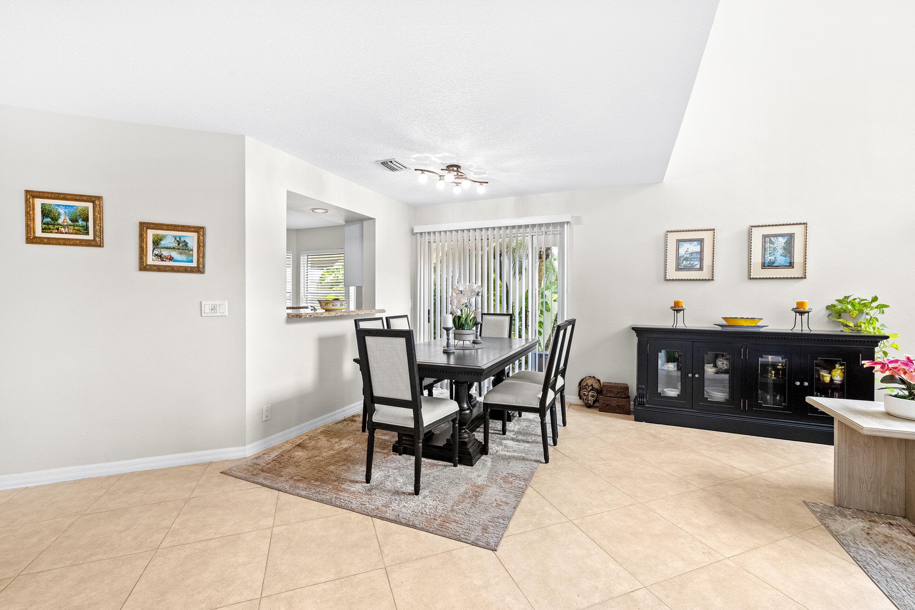 218 W Canterbury Dr W W, Palm Beach Gardens, FL 33418 — photo 7 of 47