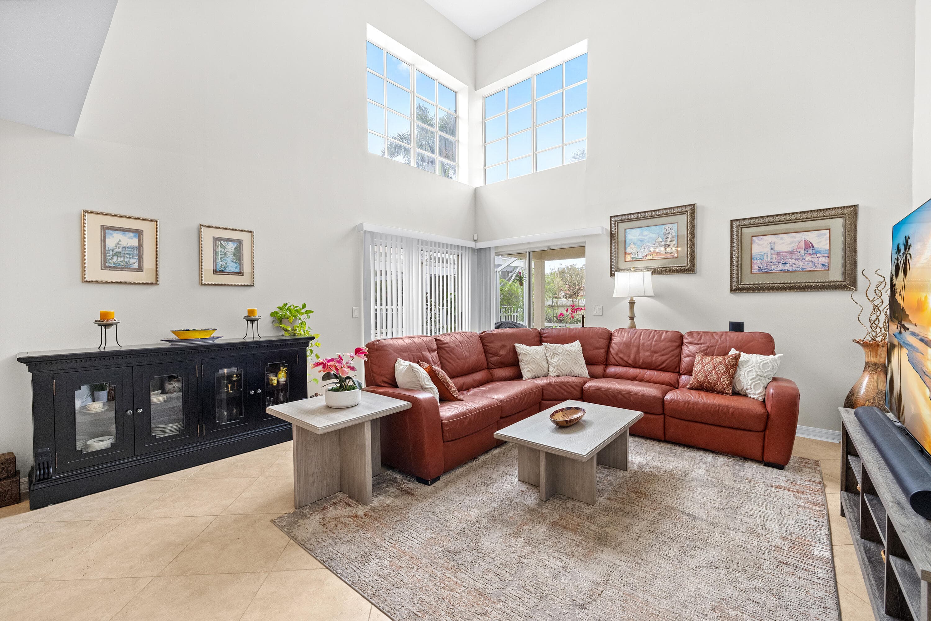 218 W Canterbury Dr W W, Palm Beach Gardens, FL 33418 — photo 2 of 47