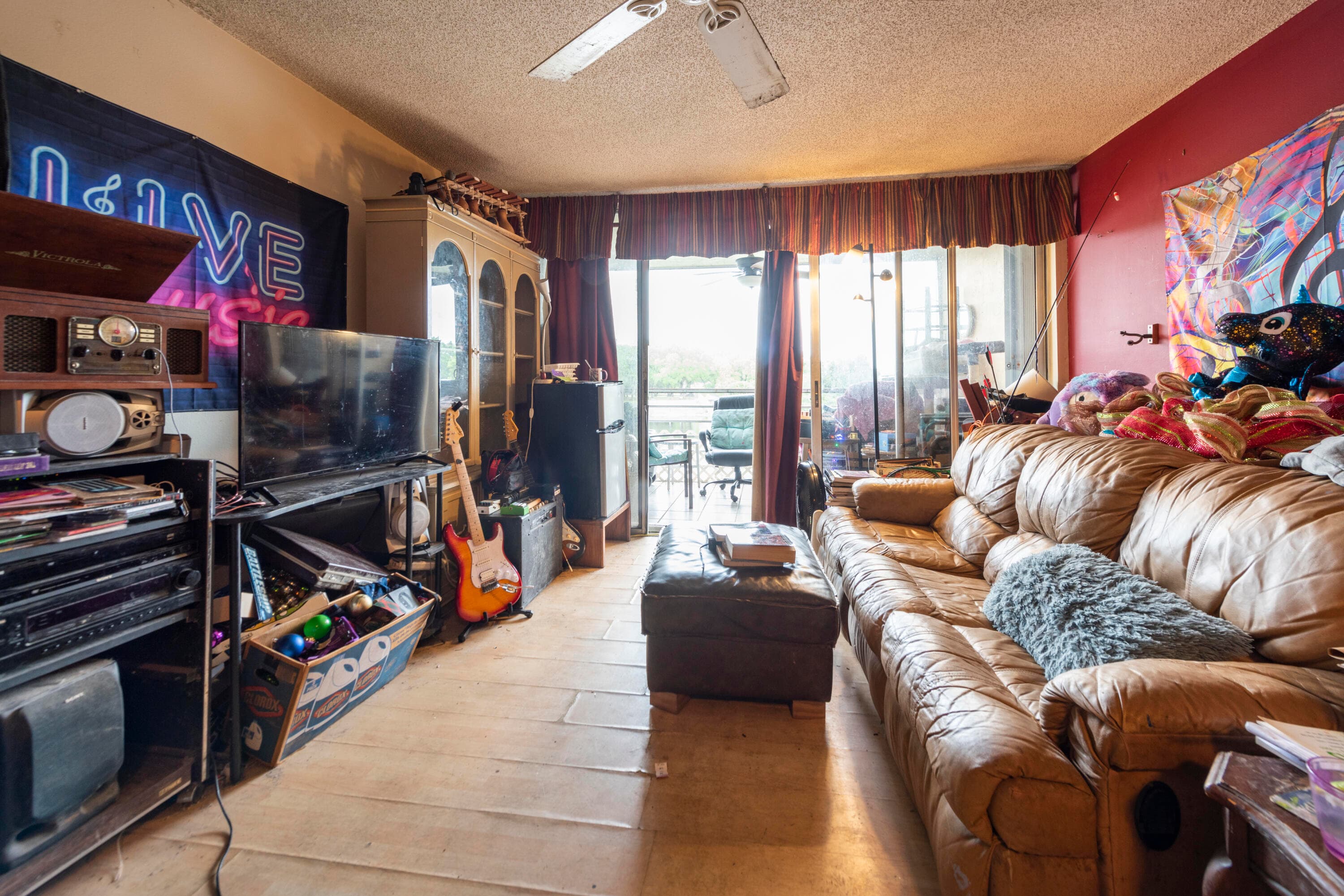 9450 Poinciana Place 301, Davie, FL 33324 — photo 5 of 25