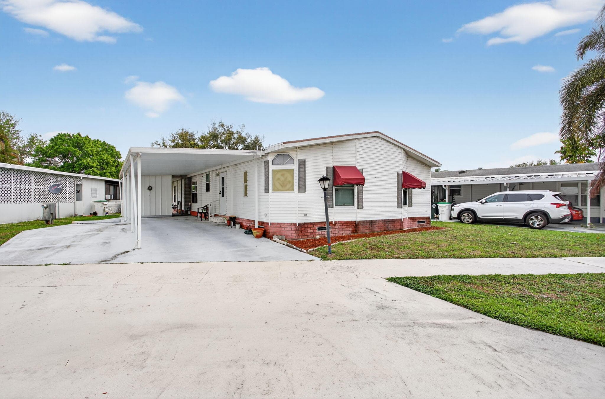 6482 NW 37th Avenue, Coconut Creek, FL 33073 — photo 2 of 37
