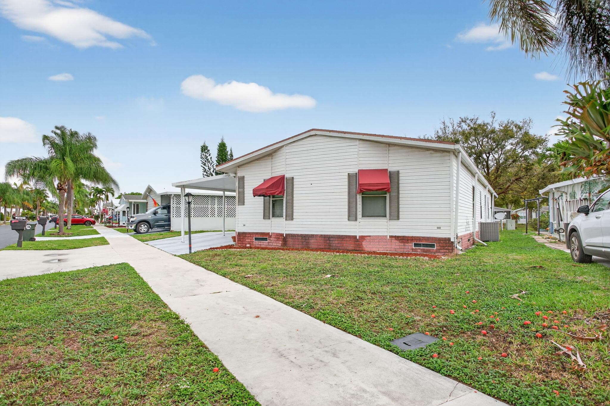 6482 NW 37th Avenue, Coconut Creek, FL 33073 — photo 3 of 37