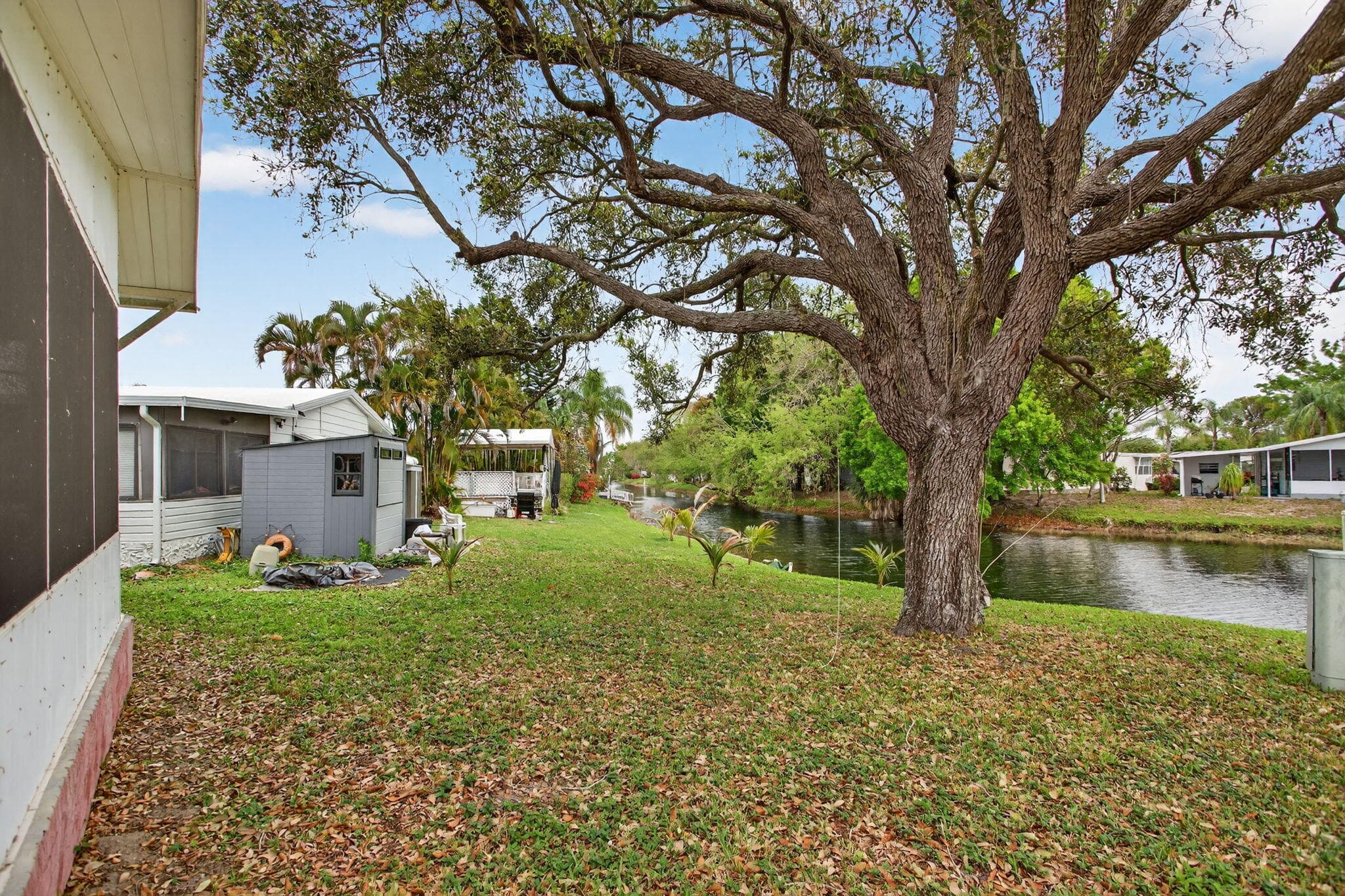 6482 NW 37th Avenue, Coconut Creek, FL 33073 — photo 8 of 37