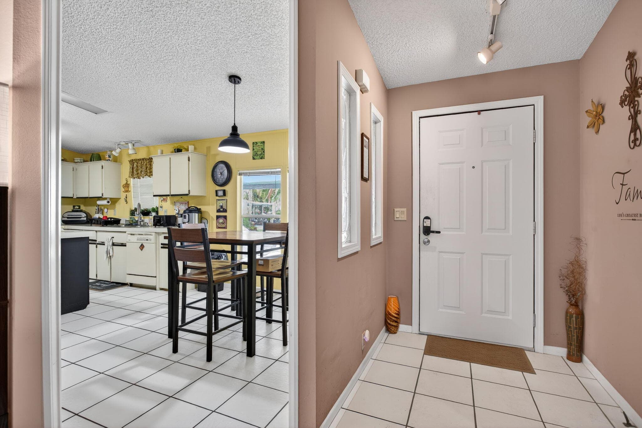 6482 NW 37th Avenue, Coconut Creek, FL 33073 — photo 12 of 37