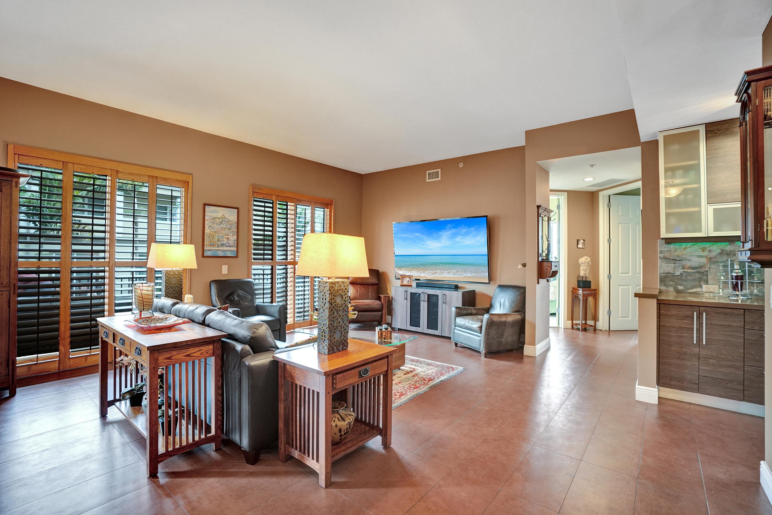 2617 NE 14th Avenue 304, Wilton Manors, FL 33334 — photo 4 of 56