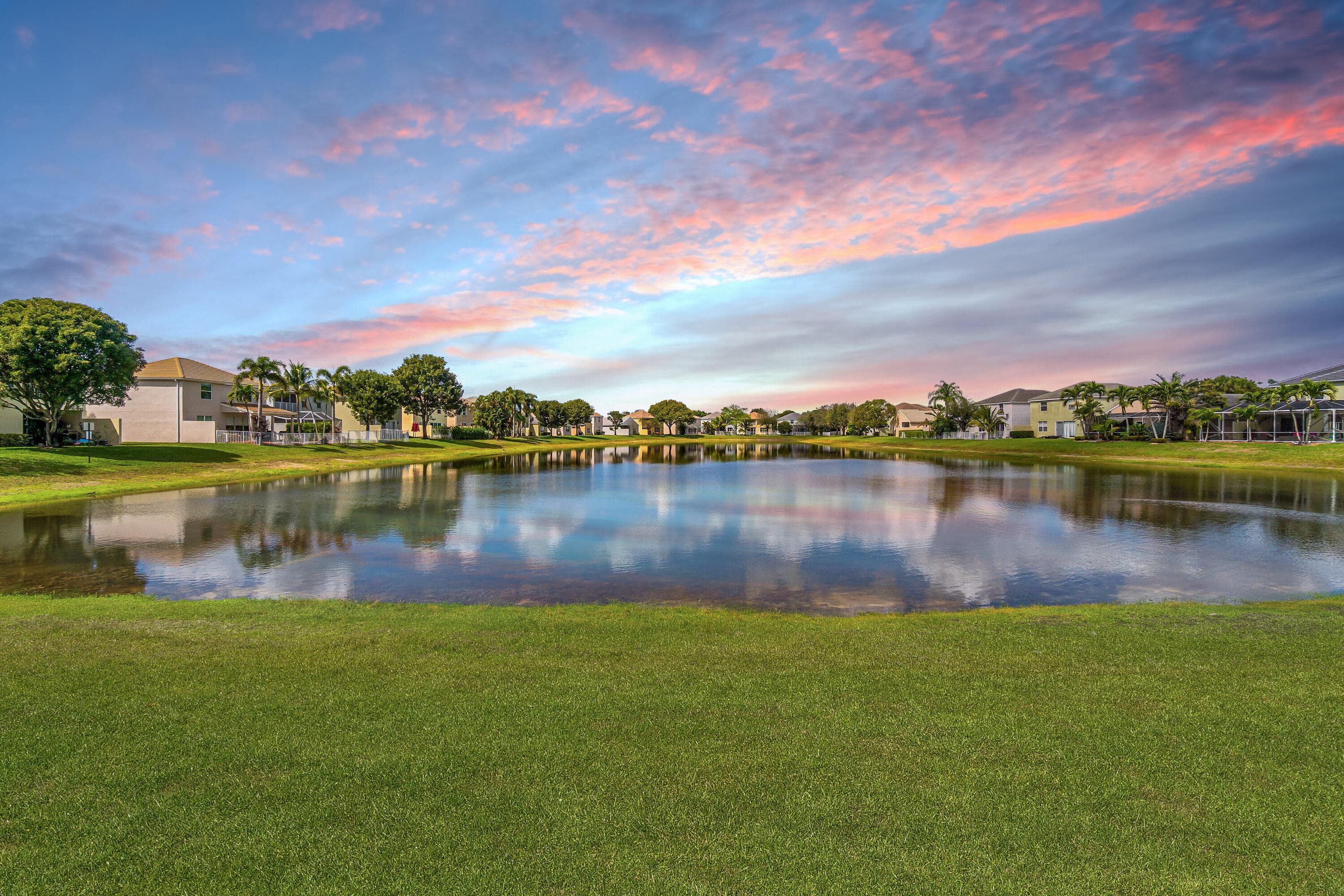 131 Lancaster Way, Royal Palm Beach, FL 33414 — photo 4 of 41