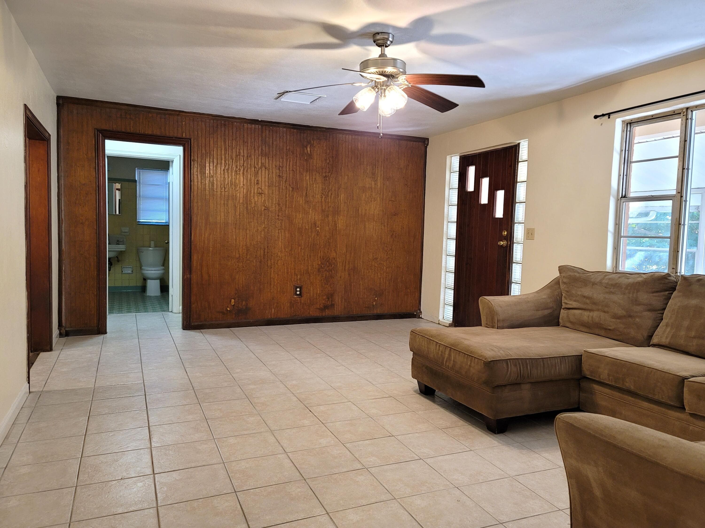 4362 W Midway Road, Fort Pierce, FL 34981 — photo 9 of 19