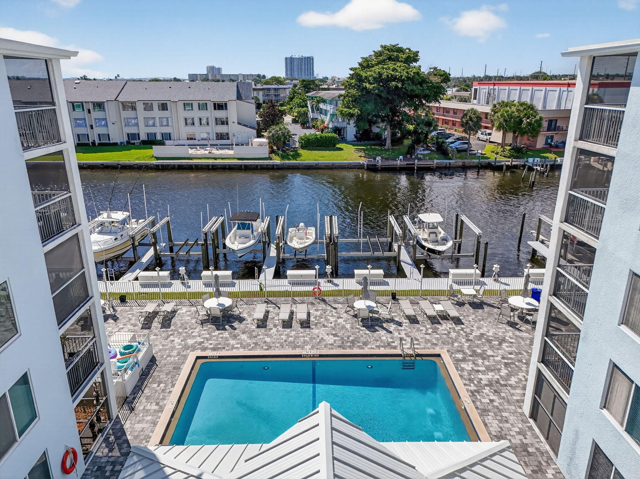 108 Paradise Harbour Boulevard 305, North Palm Beach, FL 33408 — photo 39 of 50