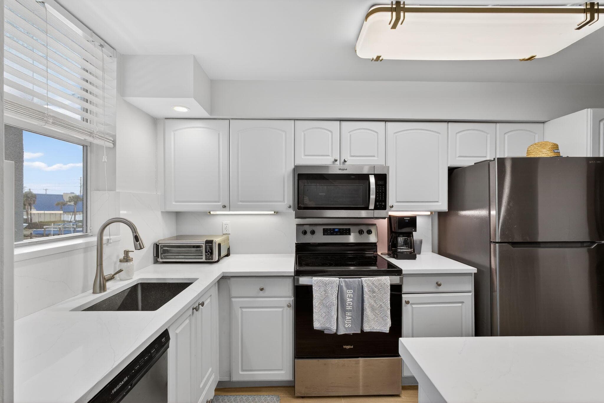108 Paradise Harbour Boulevard 305, North Palm Beach, FL 33408 — photo 19 of 50