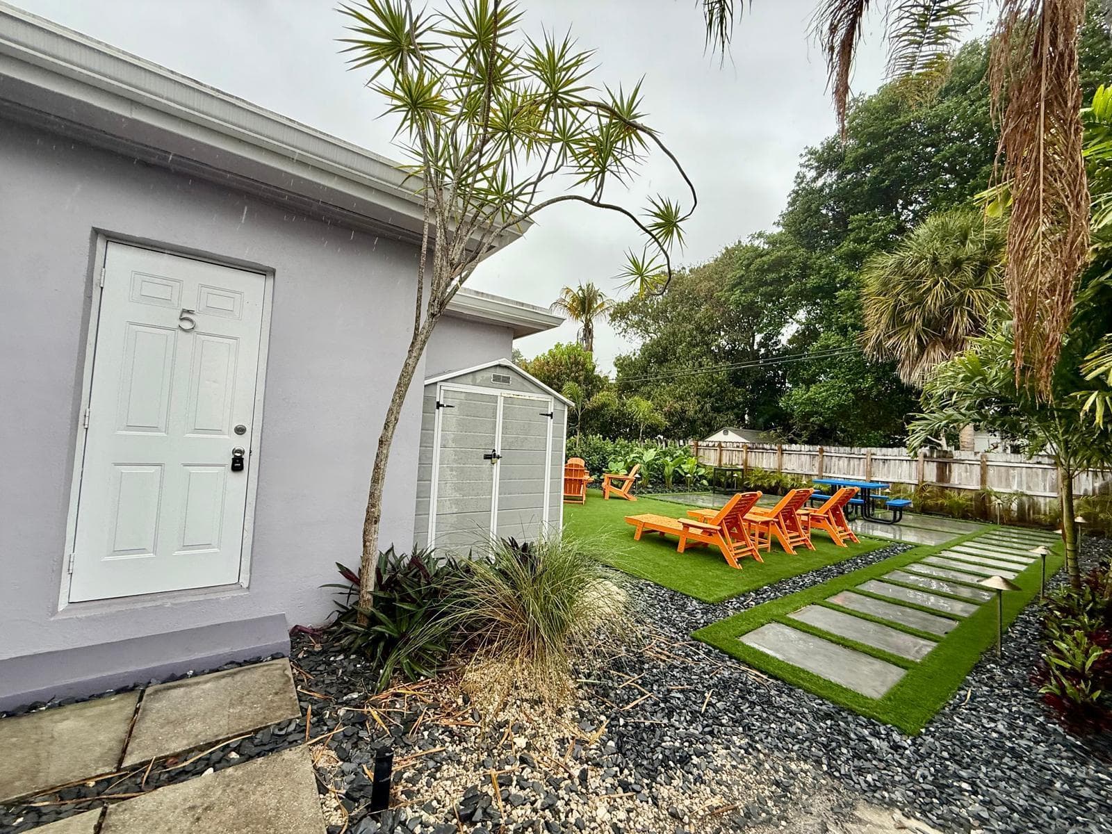 1215 NE 17th Avenue Unit 5, Fort Lauderdale, FL 33304 — photo 1 of 11