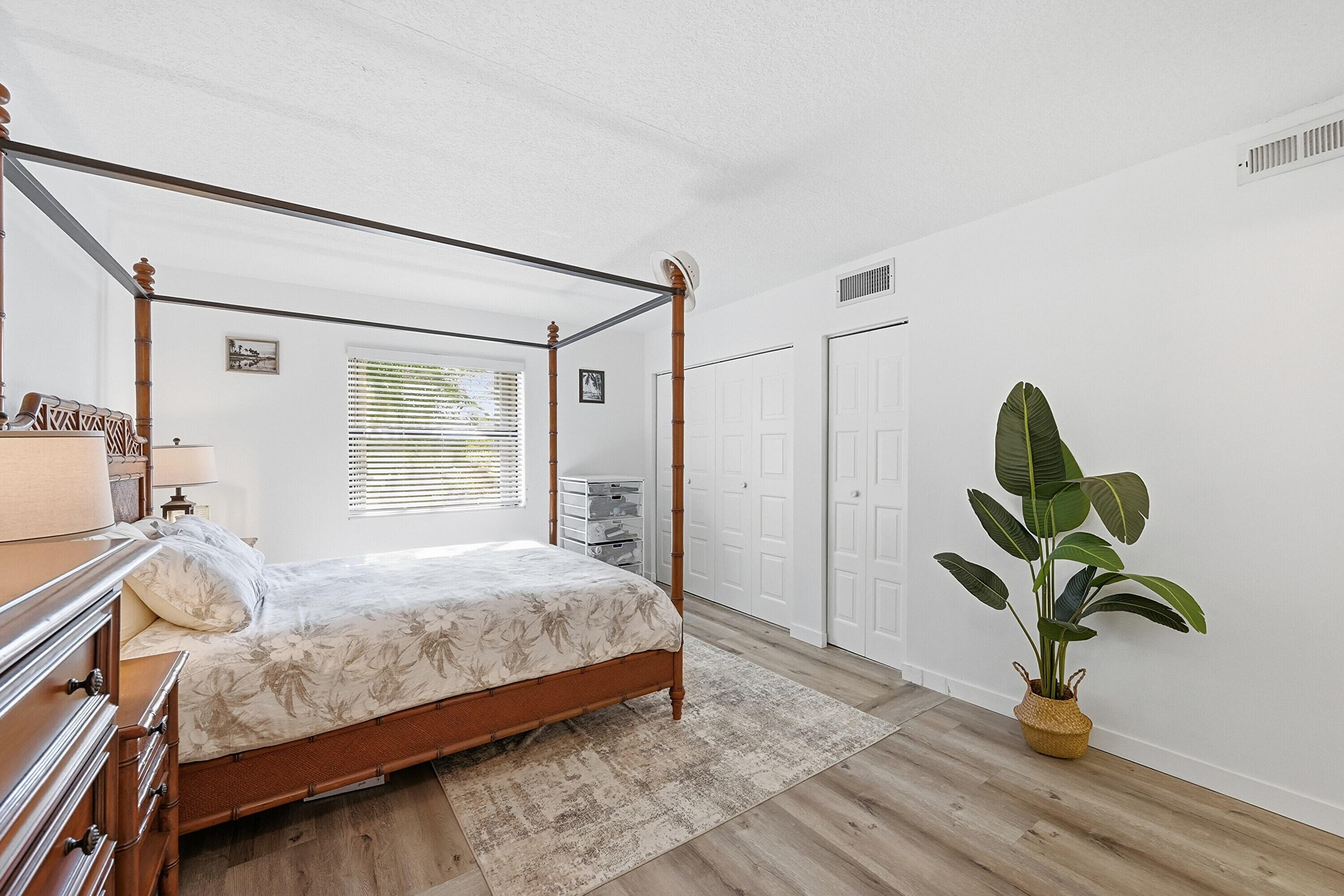 6755 W Broward Boulevard 304, Plantation, FL 33317 — photo 12 of 50
