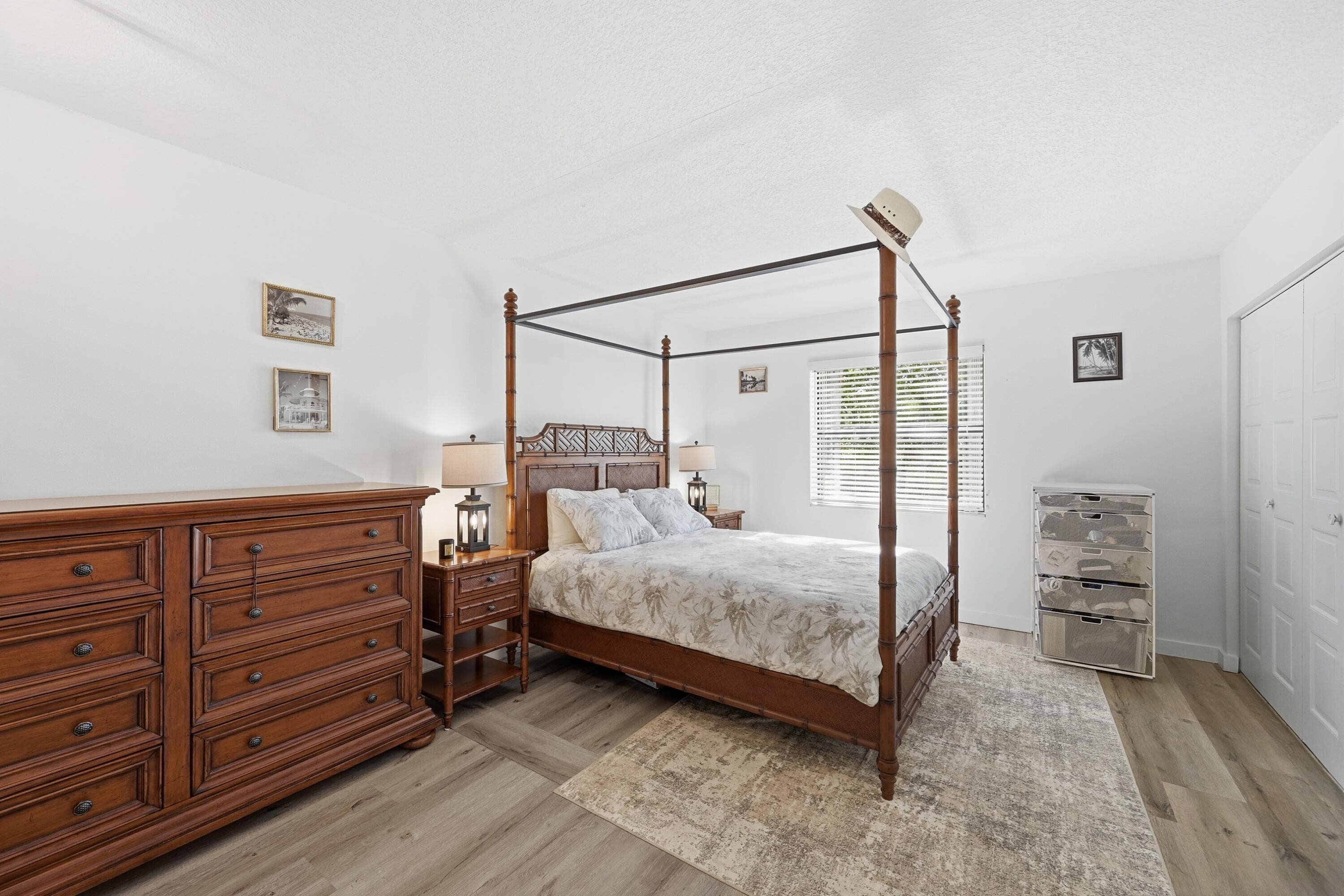 6755 W Broward Boulevard 304, Plantation, FL 33317 — photo 13 of 50