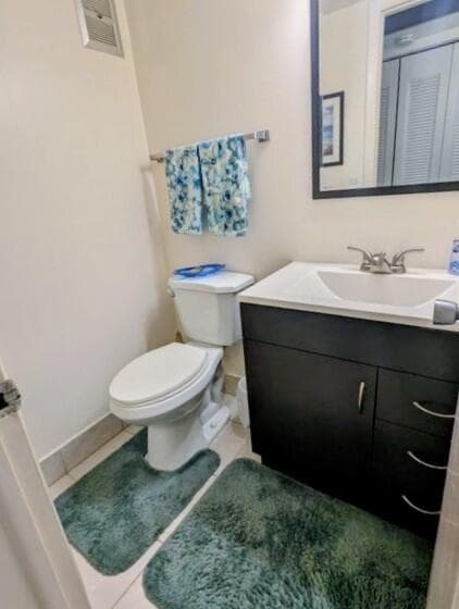 240 Sheffield J, West Palm Beach, FL 33417 — photo 8 of 24