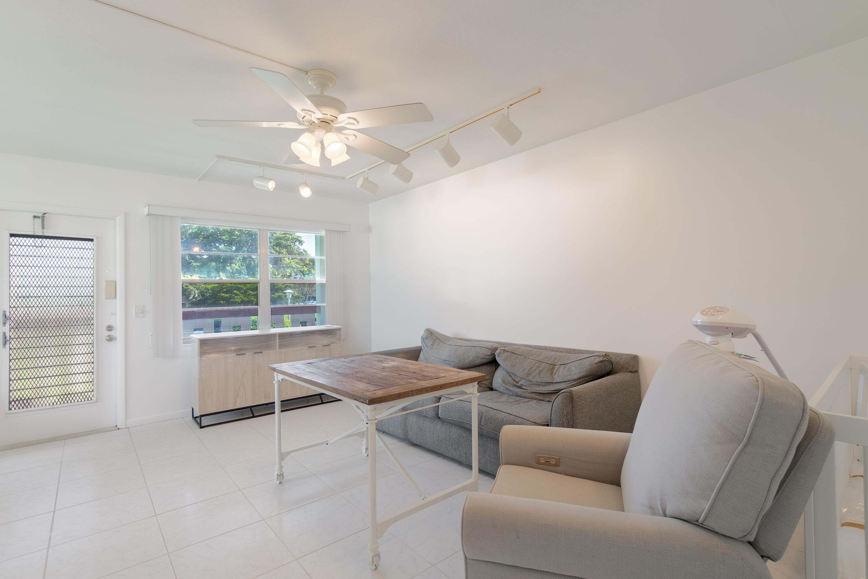 351 Mansfield Drive 351, Boca Raton, FL 33434 — photo 8 of 13