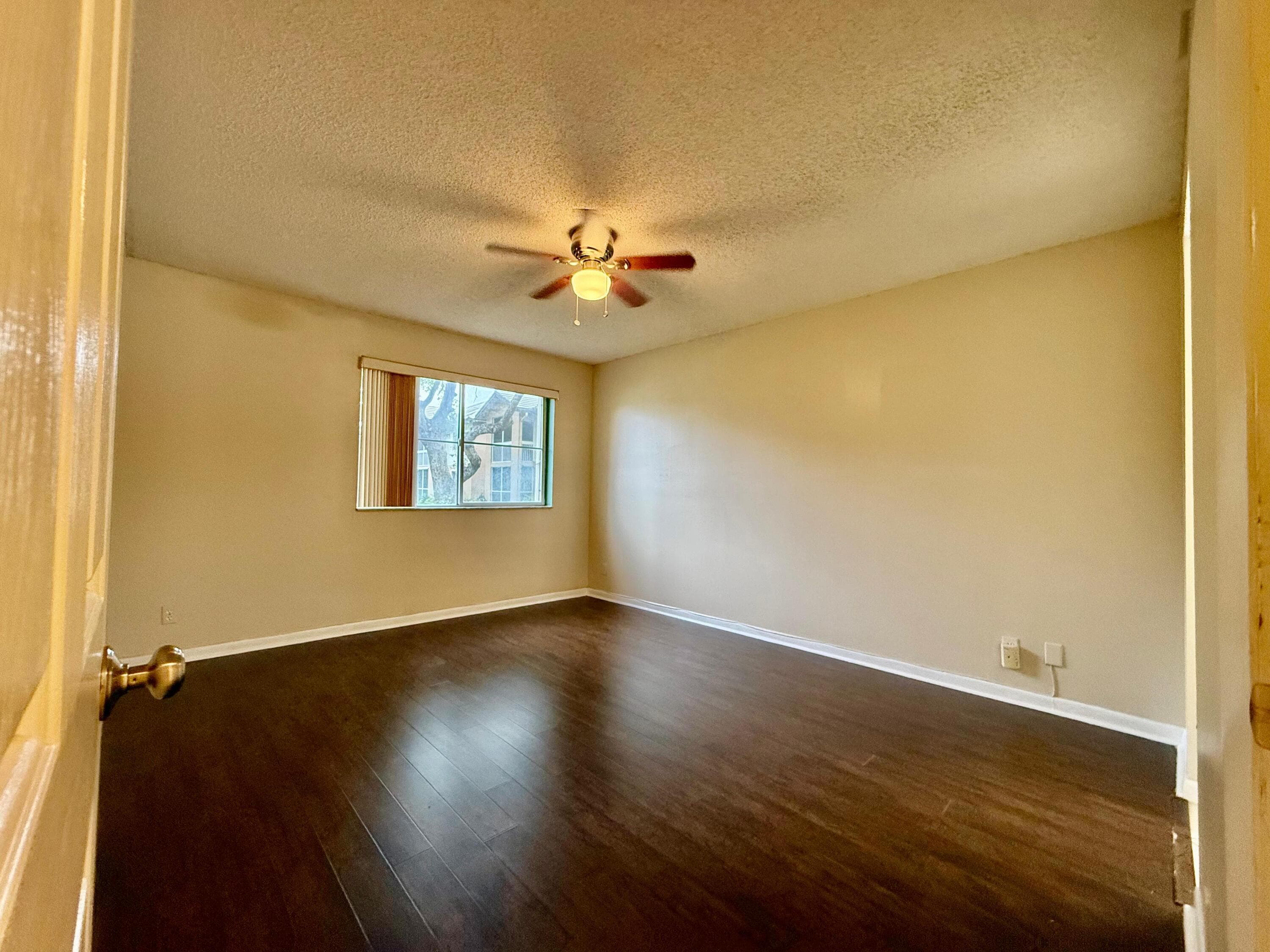 9799 Westview Drive Unit 1015, Coral Springs, FL 33076 — photo 3 of 9