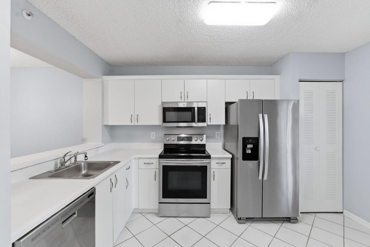 9511 Weldon Circle G 207, Tamarac, FL 33321 — photo 4 of 30