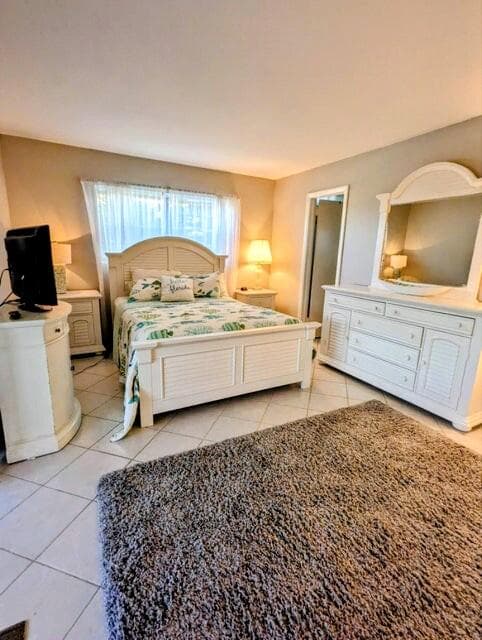 240 Sheffield J, West Palm Beach, FL 33417 — photo 5 of 24
