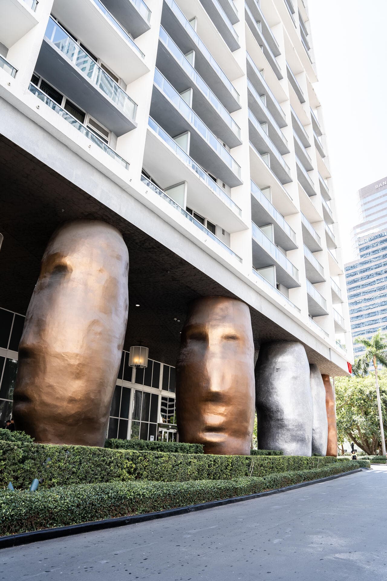 495 Brickell Avenue 811, Miami, FL 33131 — photo 41 of 47