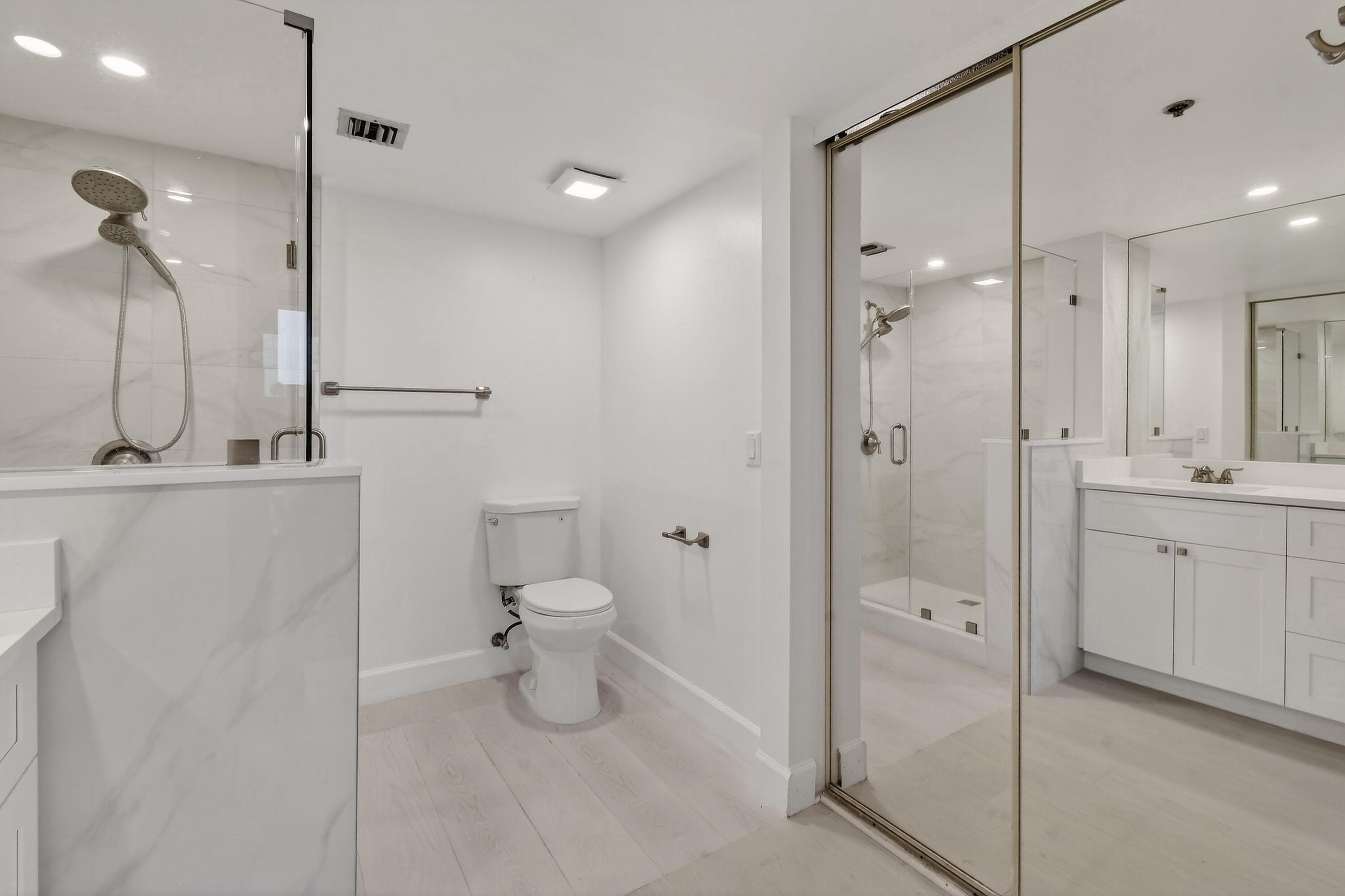Condominium in Jupiter — photo 17 of 51