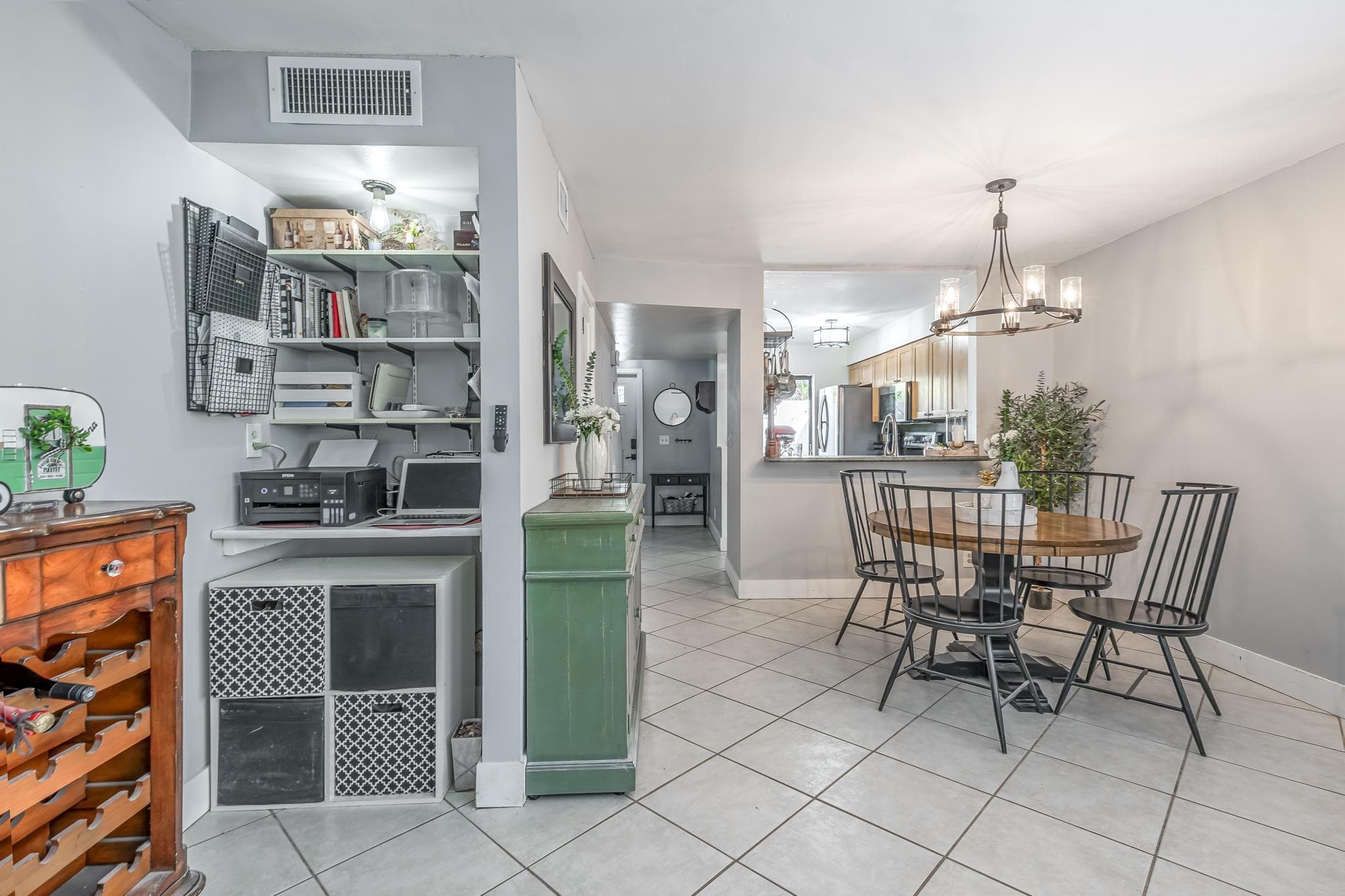 563 NE 7th Avenue, Fort Lauderdale, FL 33301 — photo 10 of 30