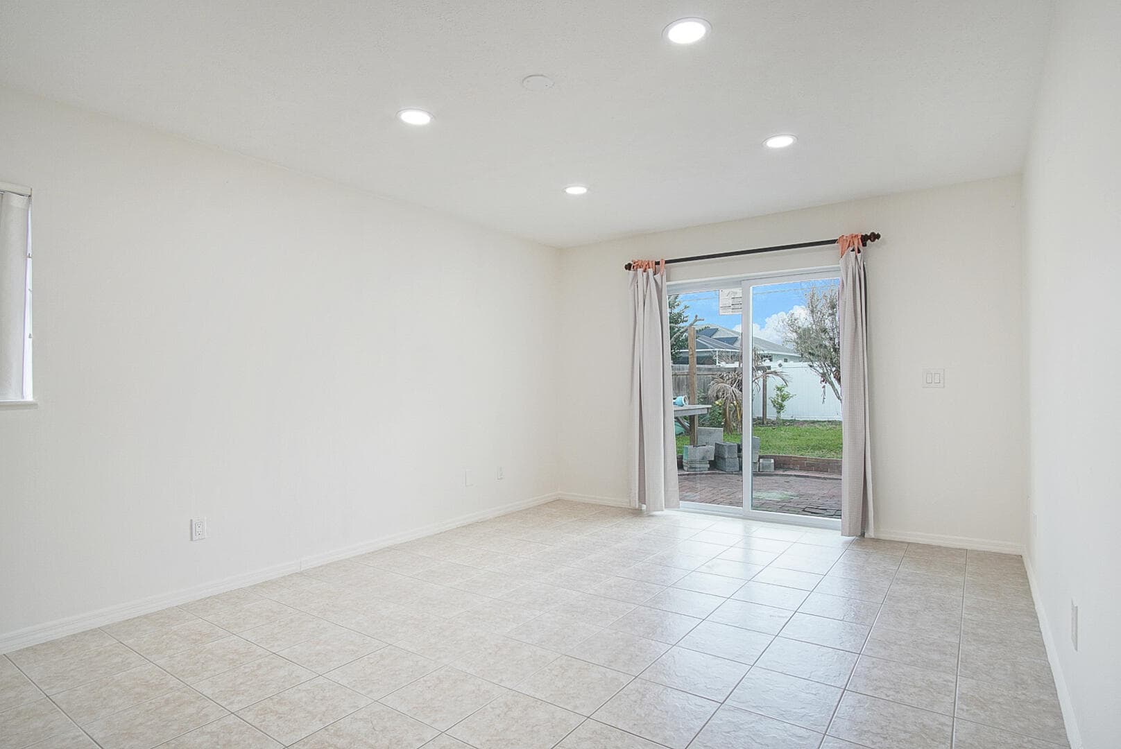 1149 SE Menores Avenue, Port St. Lucie, FL 34952 — photo 4 of 35