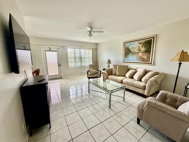 588 Mansfield N, Boca Raton, FL 33434 — photo 5 of 27