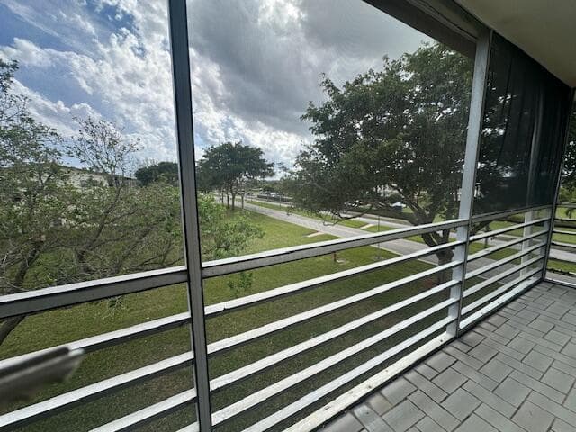 588 Mansfield N, Boca Raton, FL 33434 — photo 11 of 27