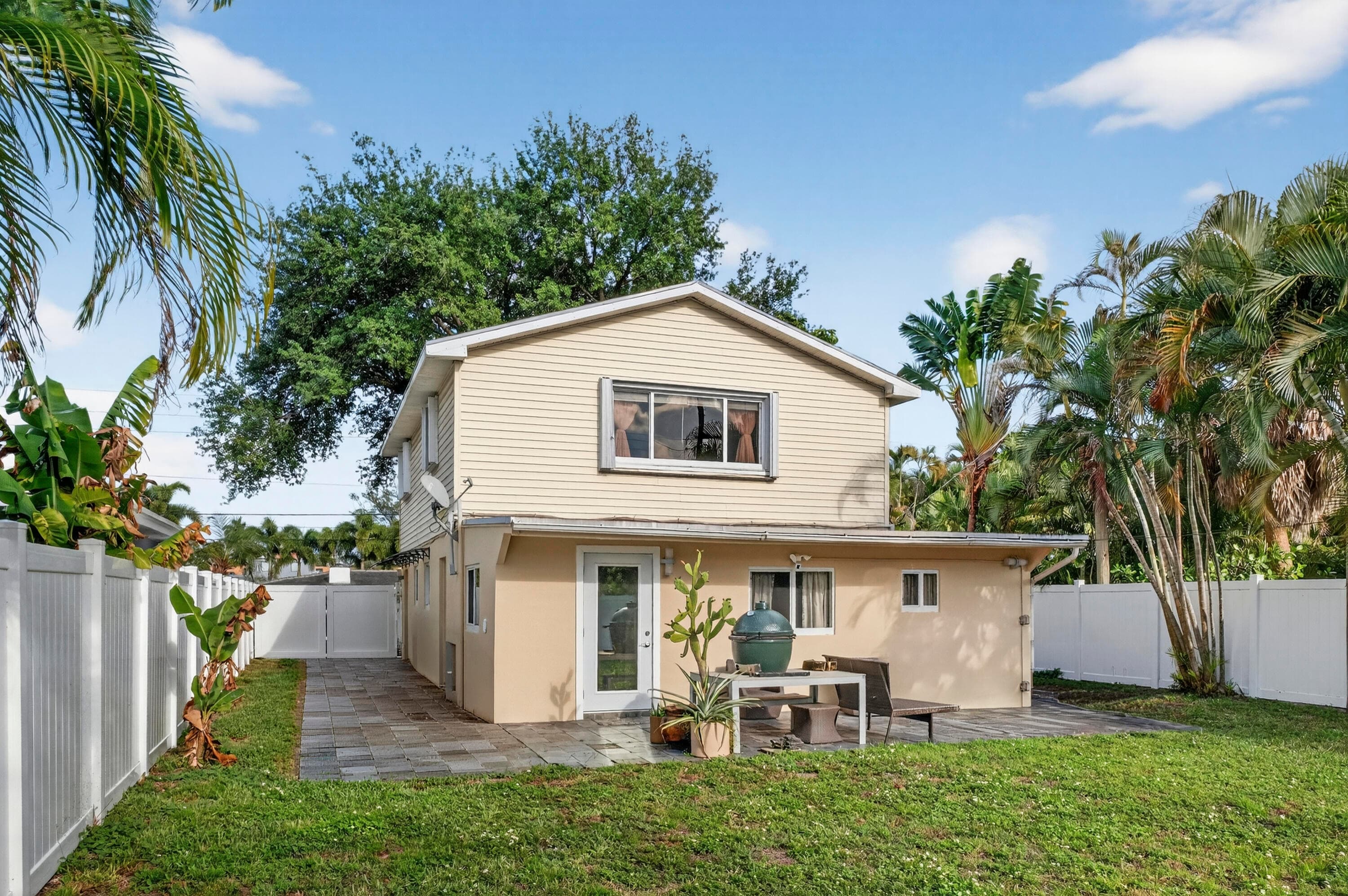 1503 NE 18th Avenue, Fort Lauderdale, FL 33304 — photo 5 of 55