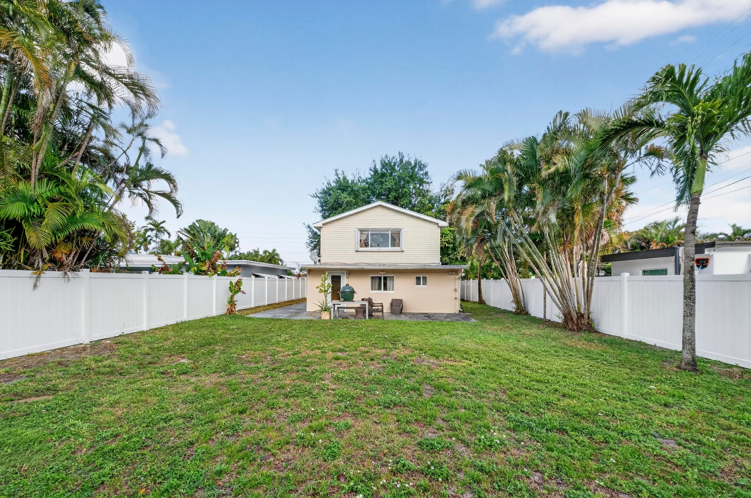 1503 NE 18th Avenue, Fort Lauderdale, FL 33304 — photo 8 of 55
