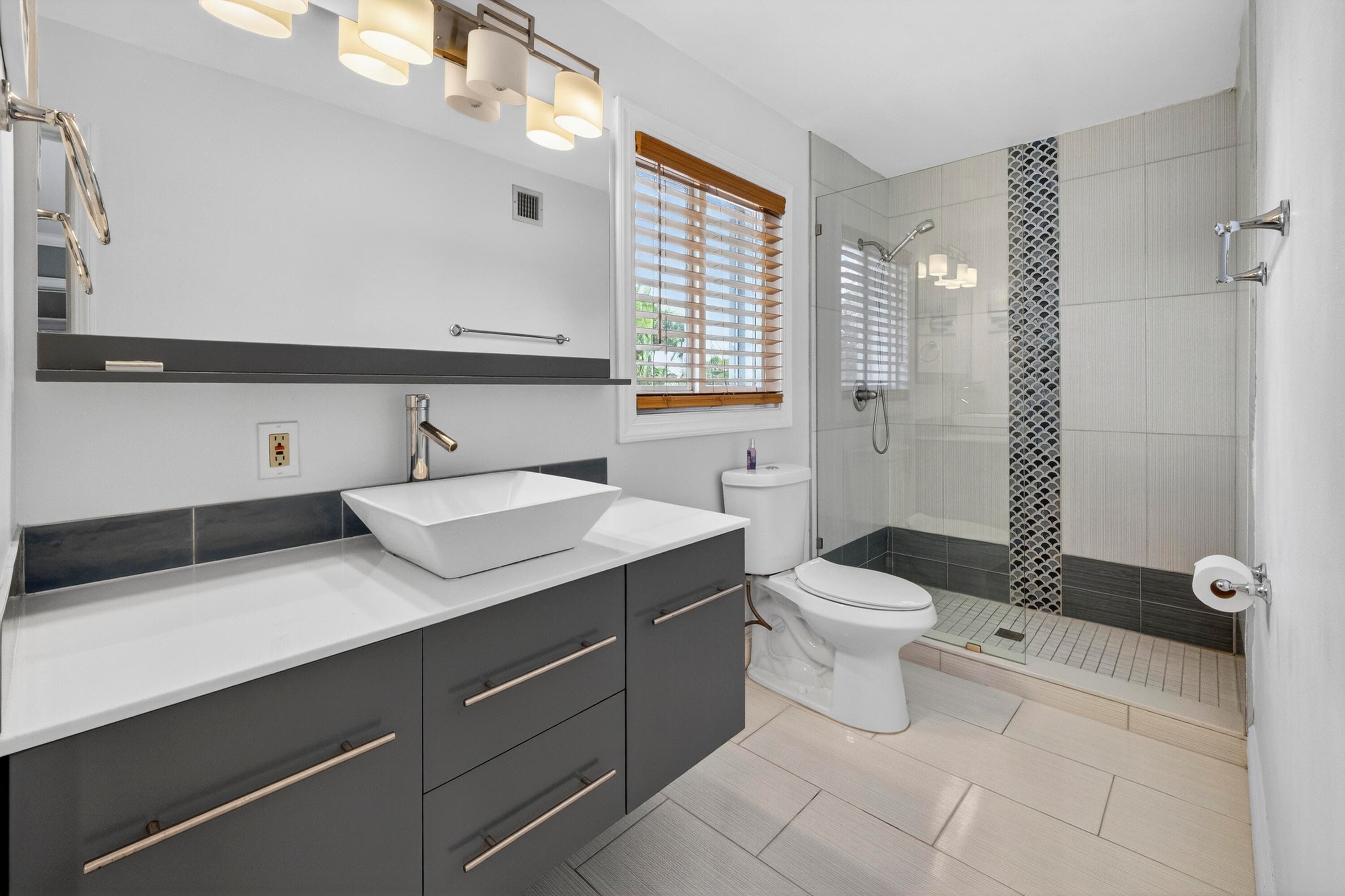 1503 NE 18th Avenue, Fort Lauderdale, FL 33304 — photo 18 of 55