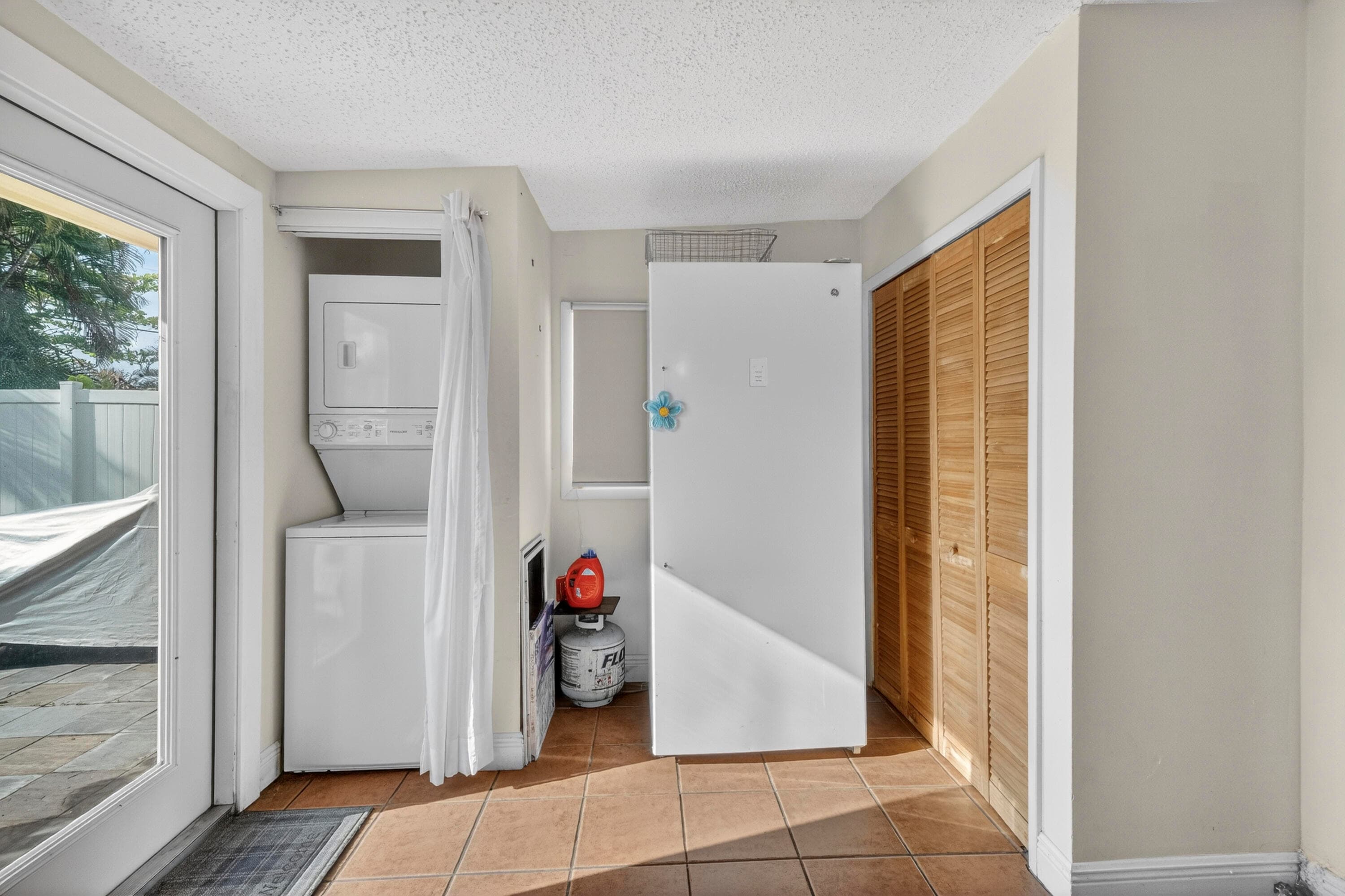 1503 NE 18th Avenue, Fort Lauderdale, FL 33304 — photo 25 of 55