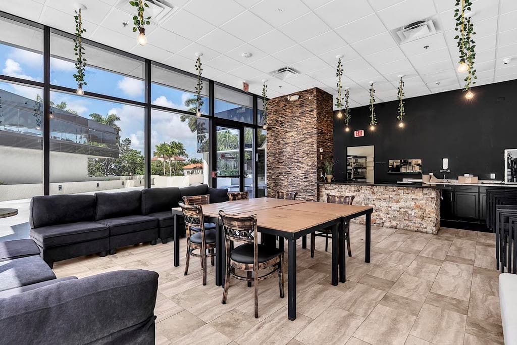 4800 N Federal Highway, Boca Raton, FL 33431 — photo 11 of 32
