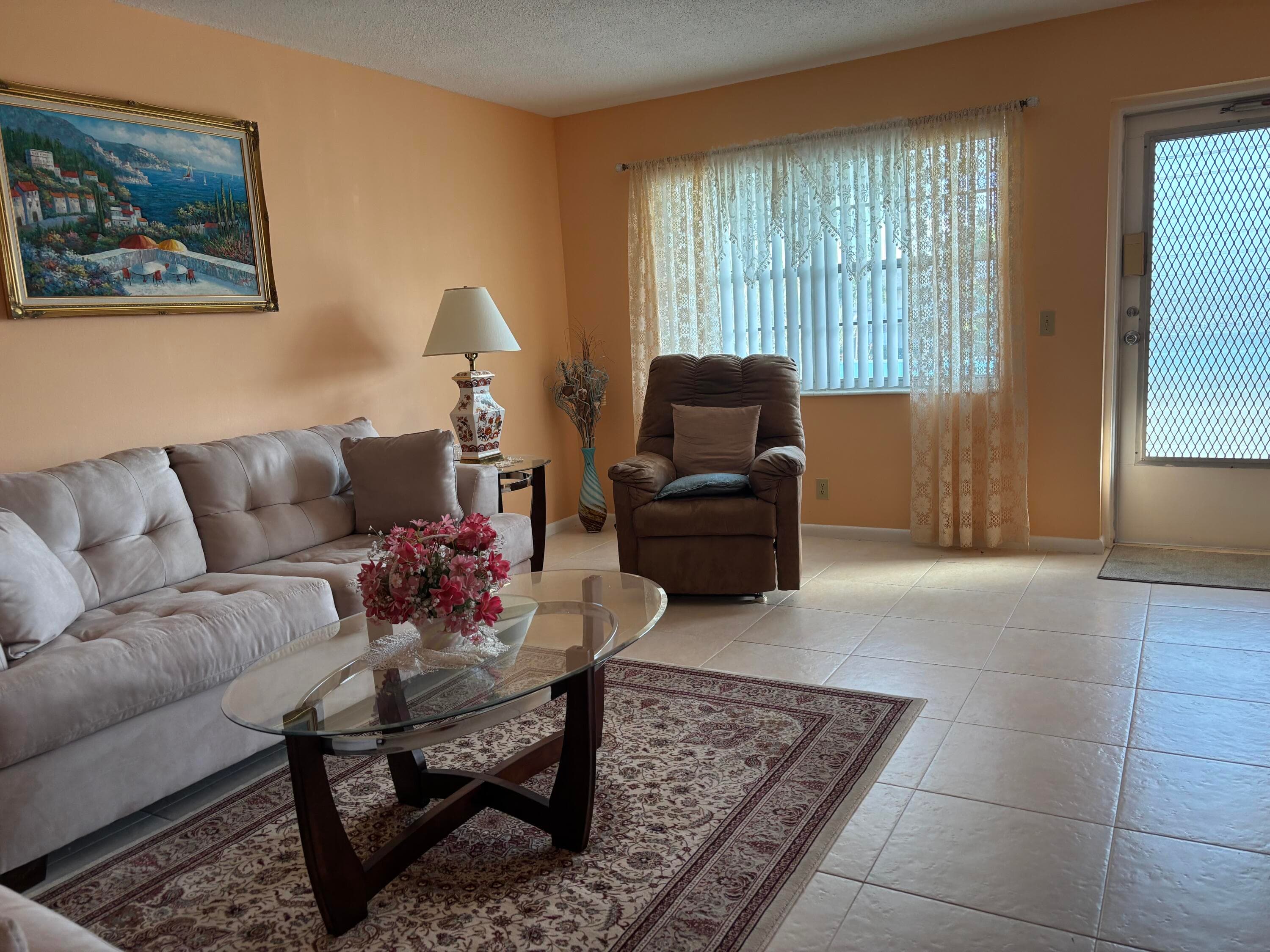 115 Camden E, West Palm Beach, FL 33417 — photo 15 of 20