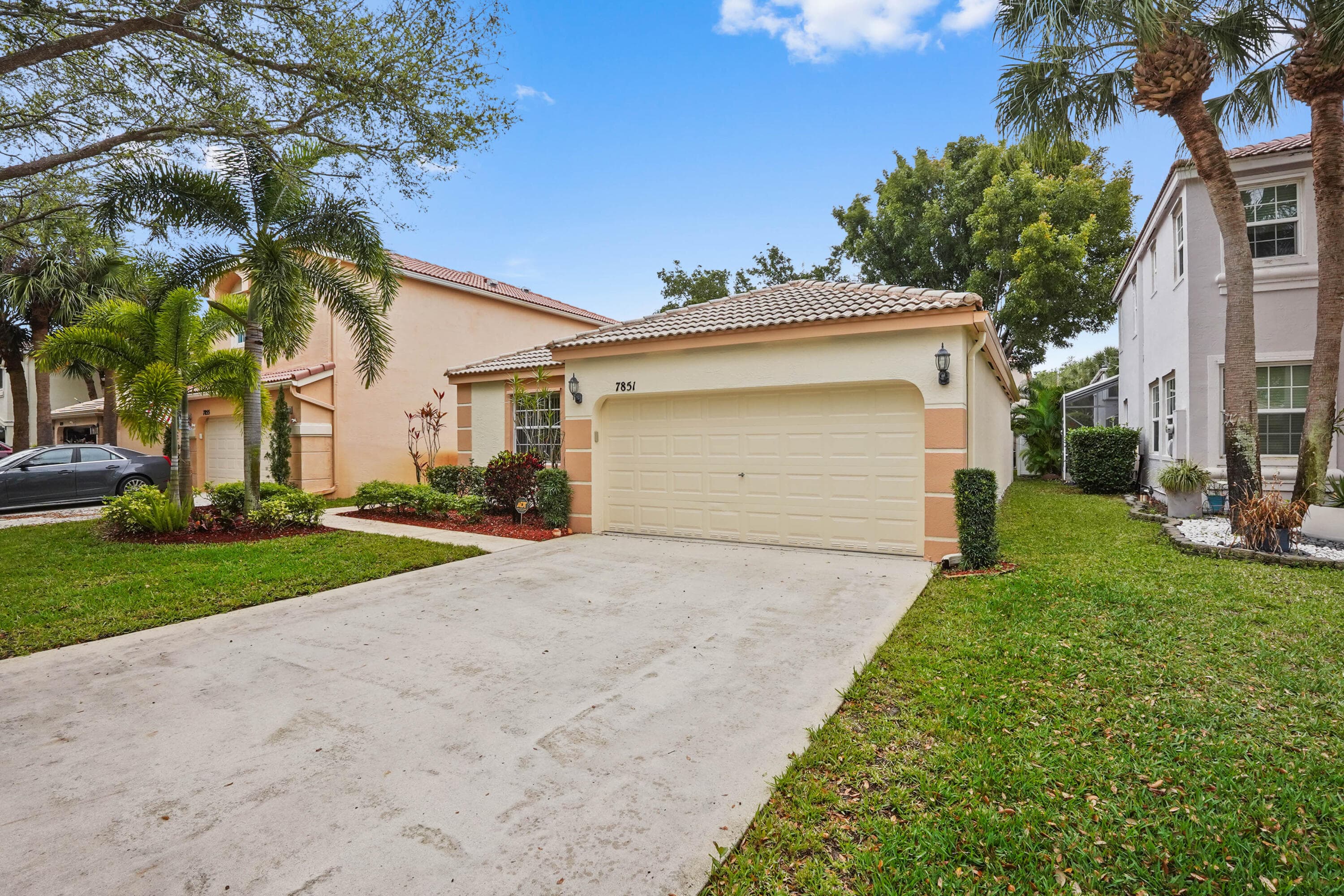 7851 Oak Grove Circle, Lake Worth, FL 33467 — photo 1 of 25