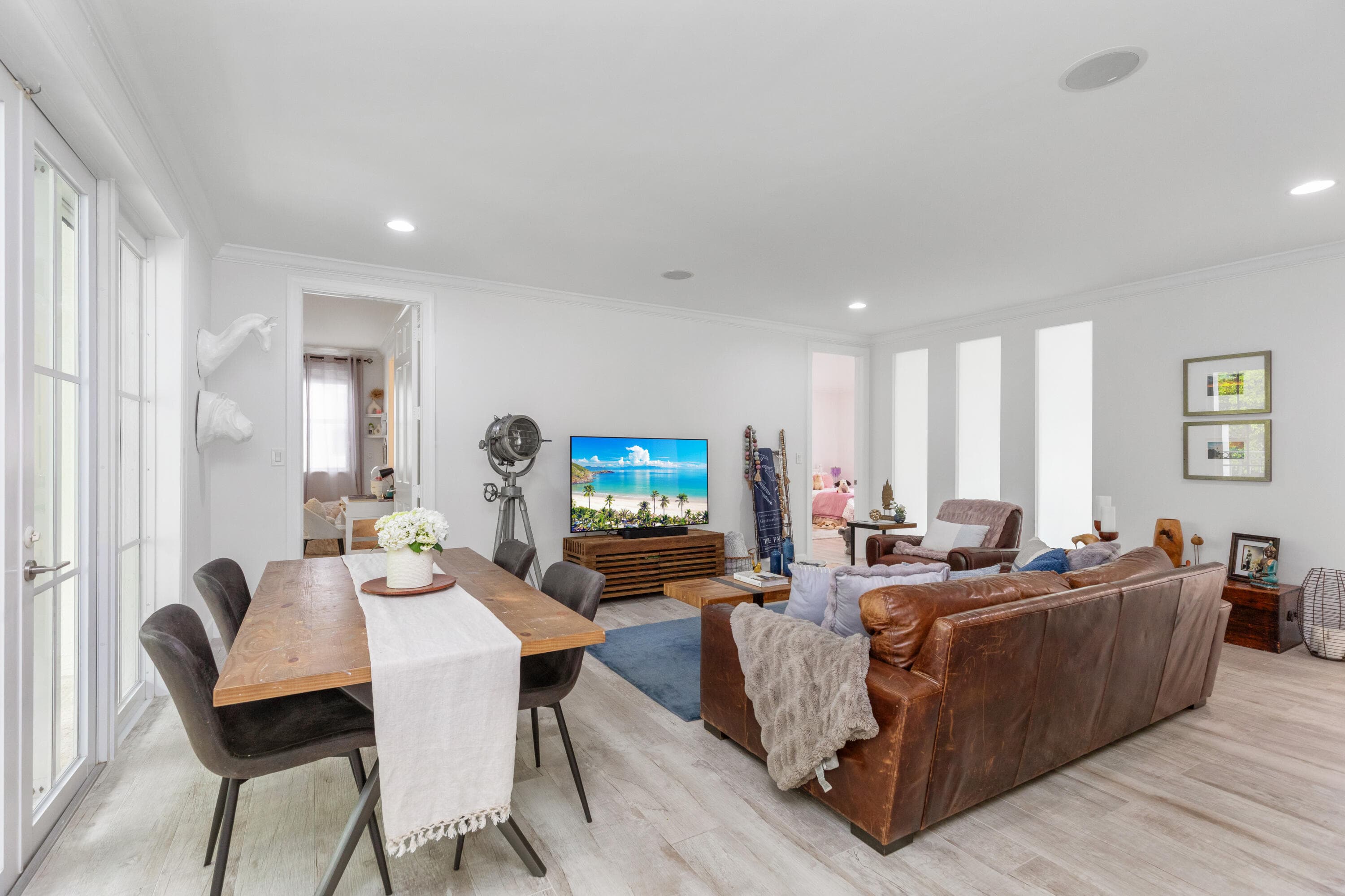 24 Grand Bay Estates Circle, Key Biscayne, FL 33149 — photo 39 of 64