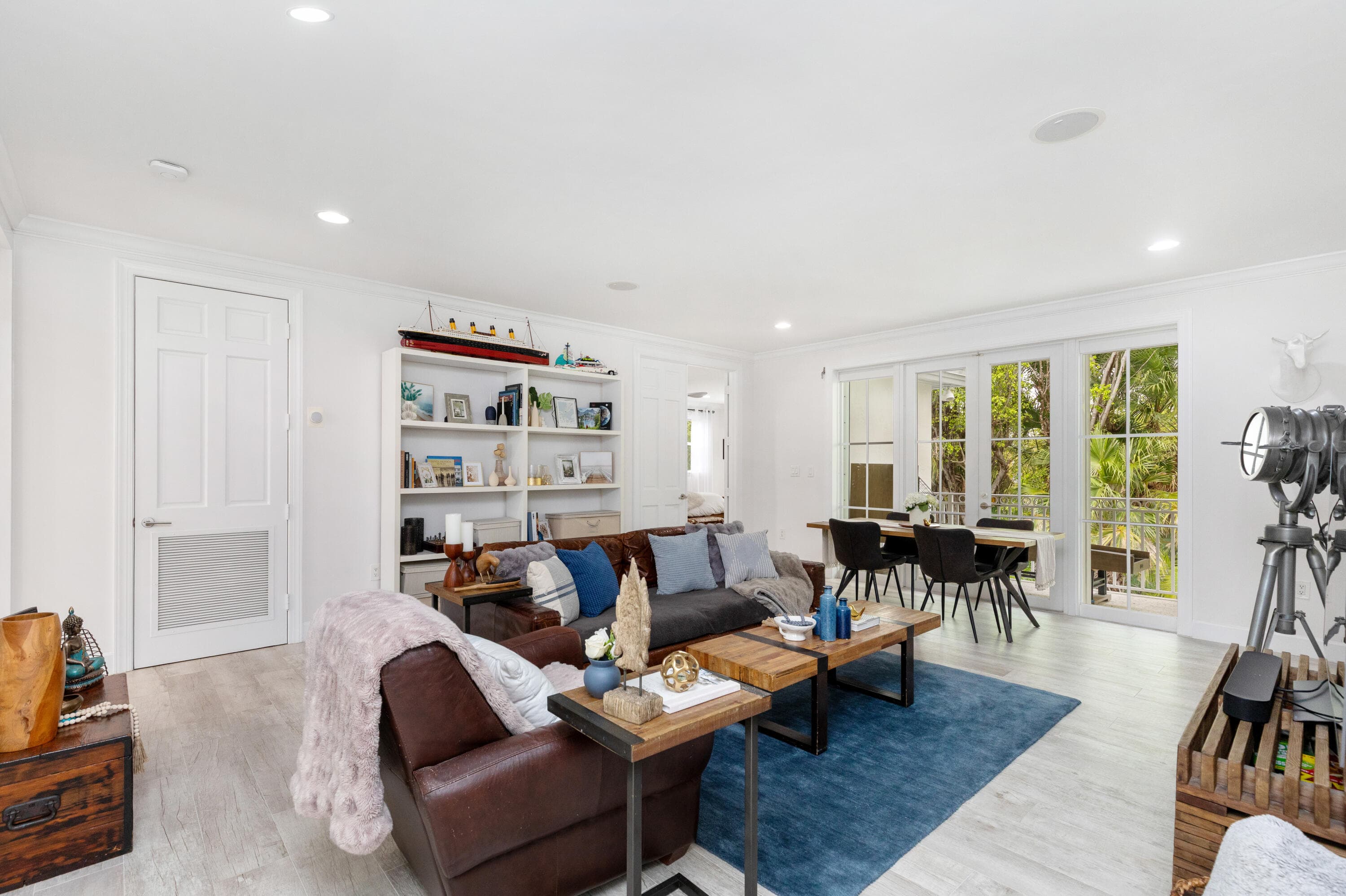 24 Grand Bay Estates Circle, Key Biscayne, FL 33149 — photo 37 of 64