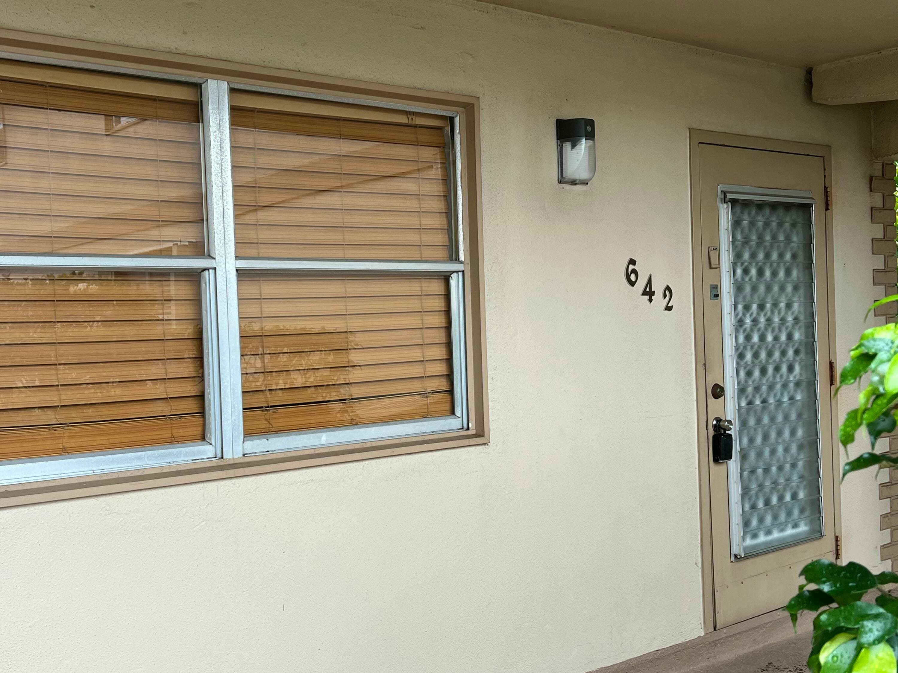 642 N Brittany, Delray Beach, FL 33446 — photo 2 of 10