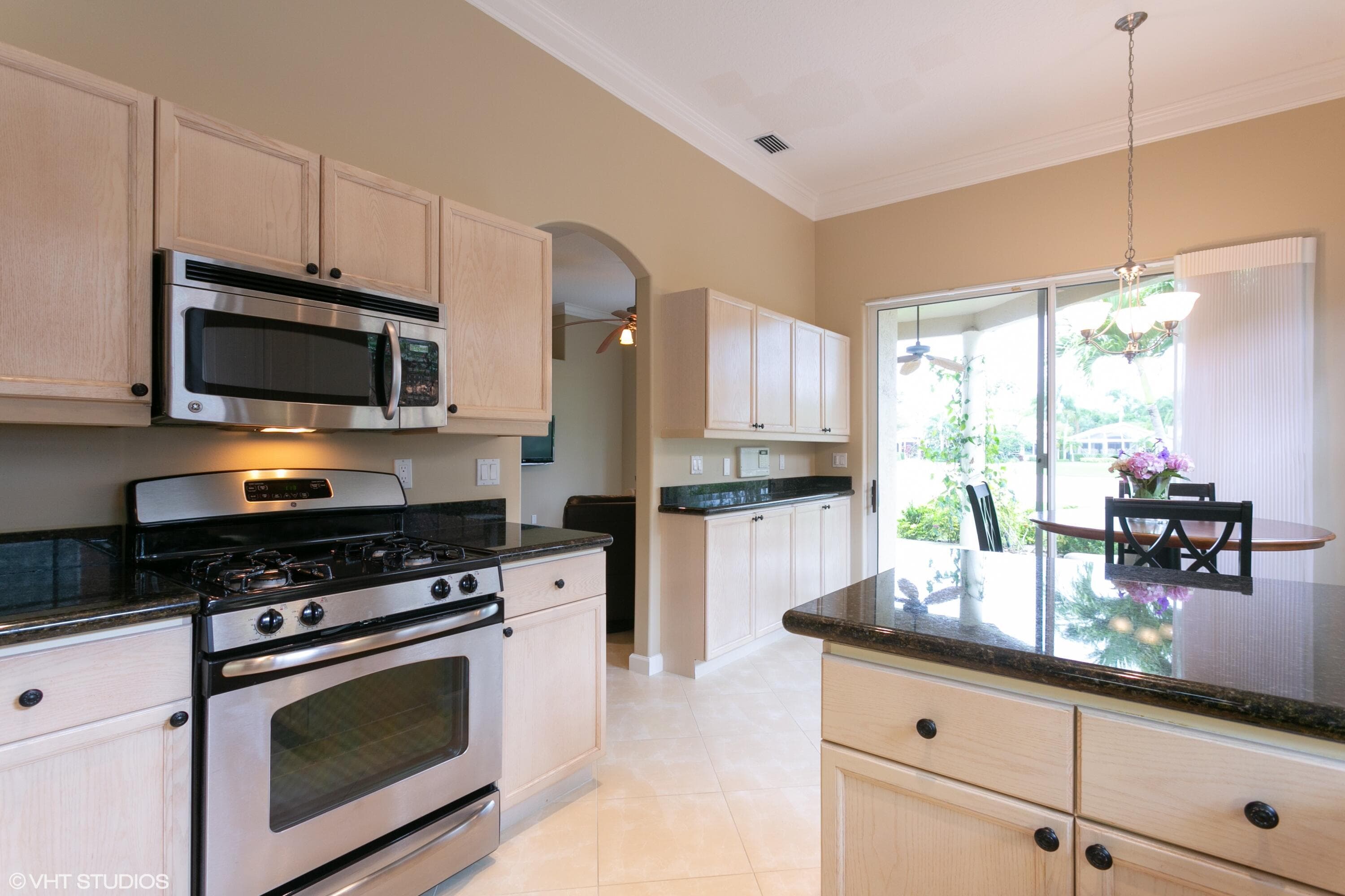 8407 Quail Meadow Way, West Palm Beach, FL 33412 — photo 3 of 24