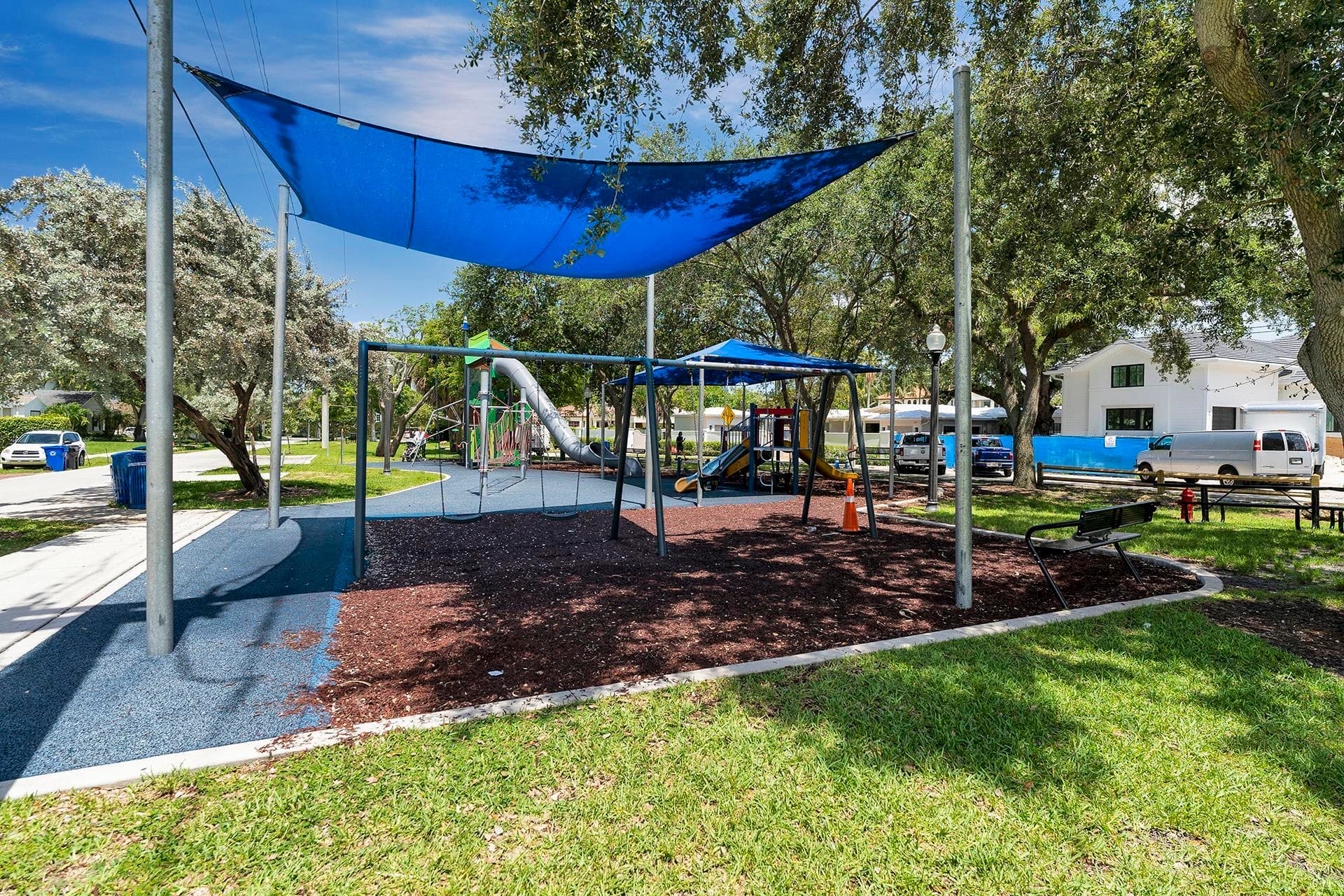 805 SE 10th Street, Fort Lauderdale, FL 33316 — photo 11 of 33