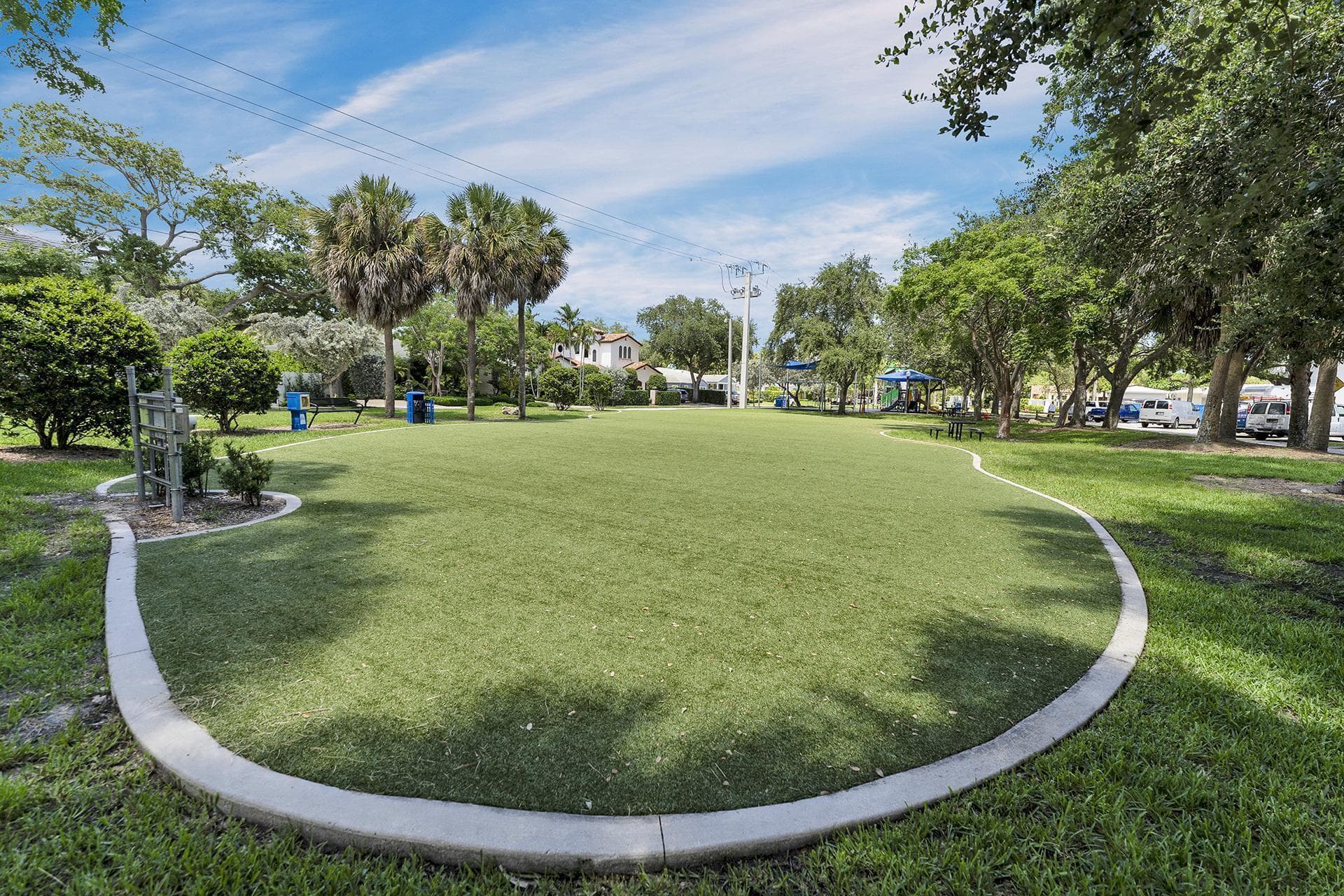 805 SE 10th Street, Fort Lauderdale, FL 33316 — photo 12 of 33