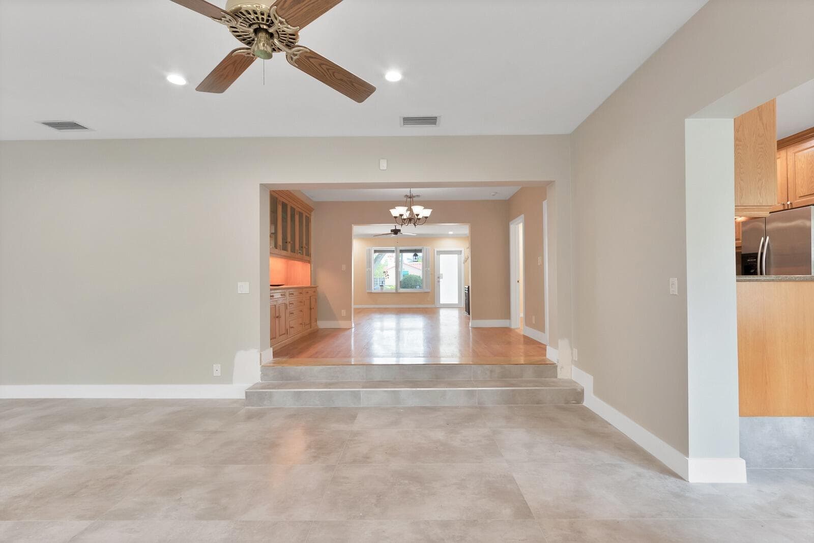 805 SE 10th Street, Fort Lauderdale, FL 33316 — photo 30 of 33