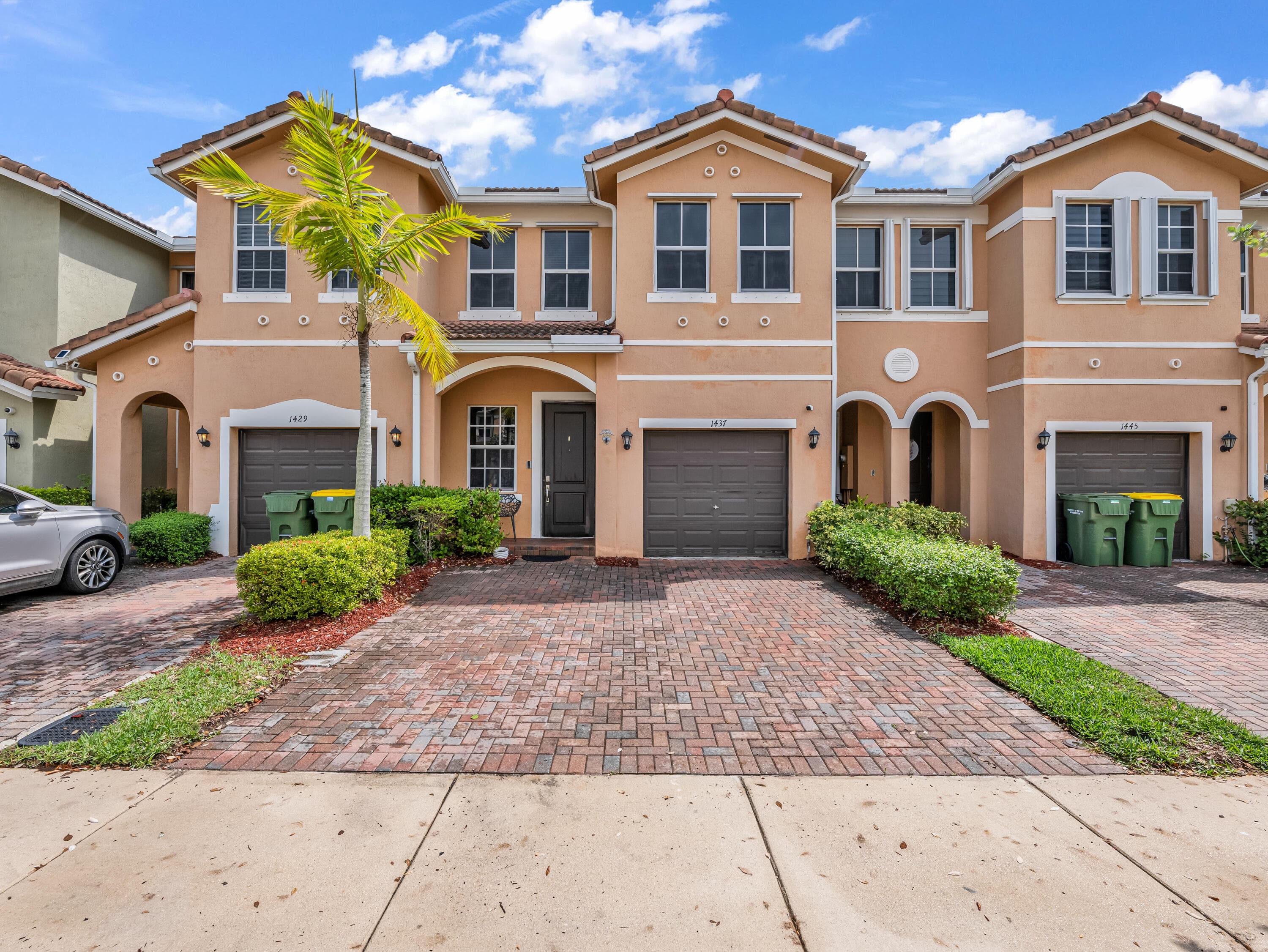 1437 SE 23rd Terrace, Homestead, FL 33035 — photo 2 of 31