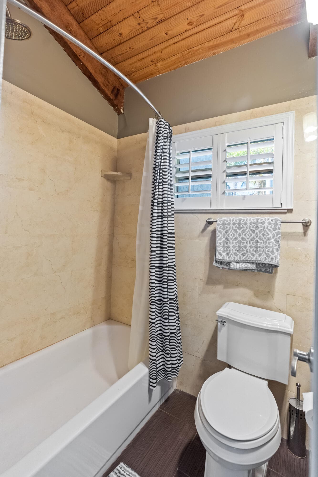 228 NE 16th Terrace, Fort Lauderdale, FL 33301 — photo 31 of 37