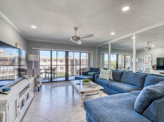 3605 S Ocean Boulevard 319, South Palm Beach, FL 33480 — photo 5 of 21