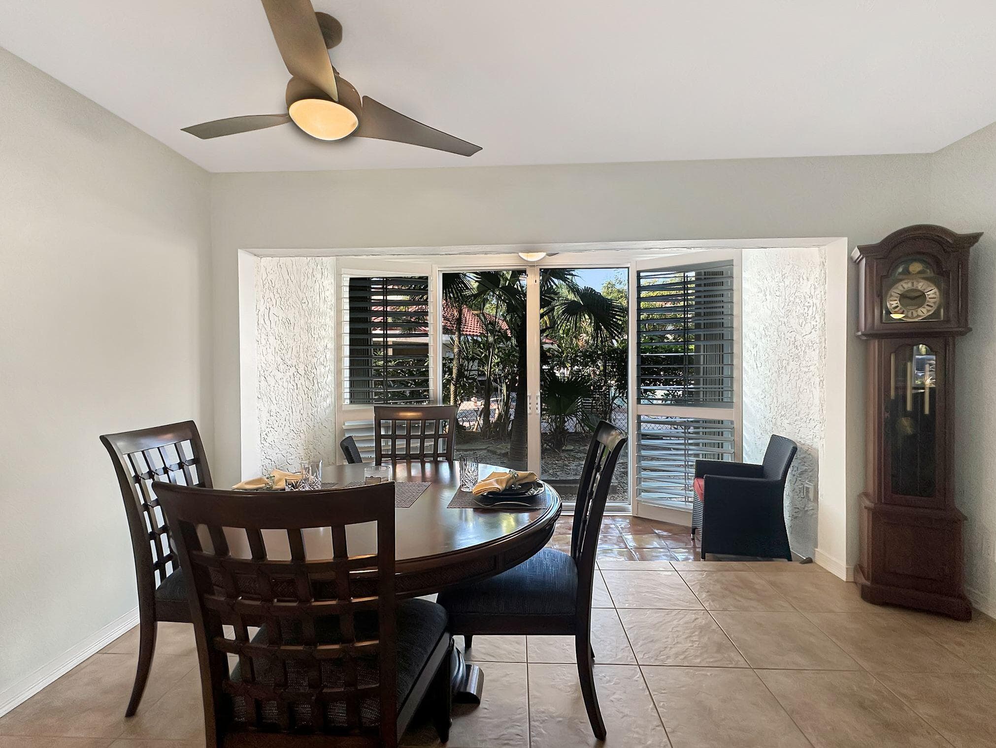 5232 NE 6th Avenue E24, Fort Lauderdale, FL 33334 — photo 2 of 45