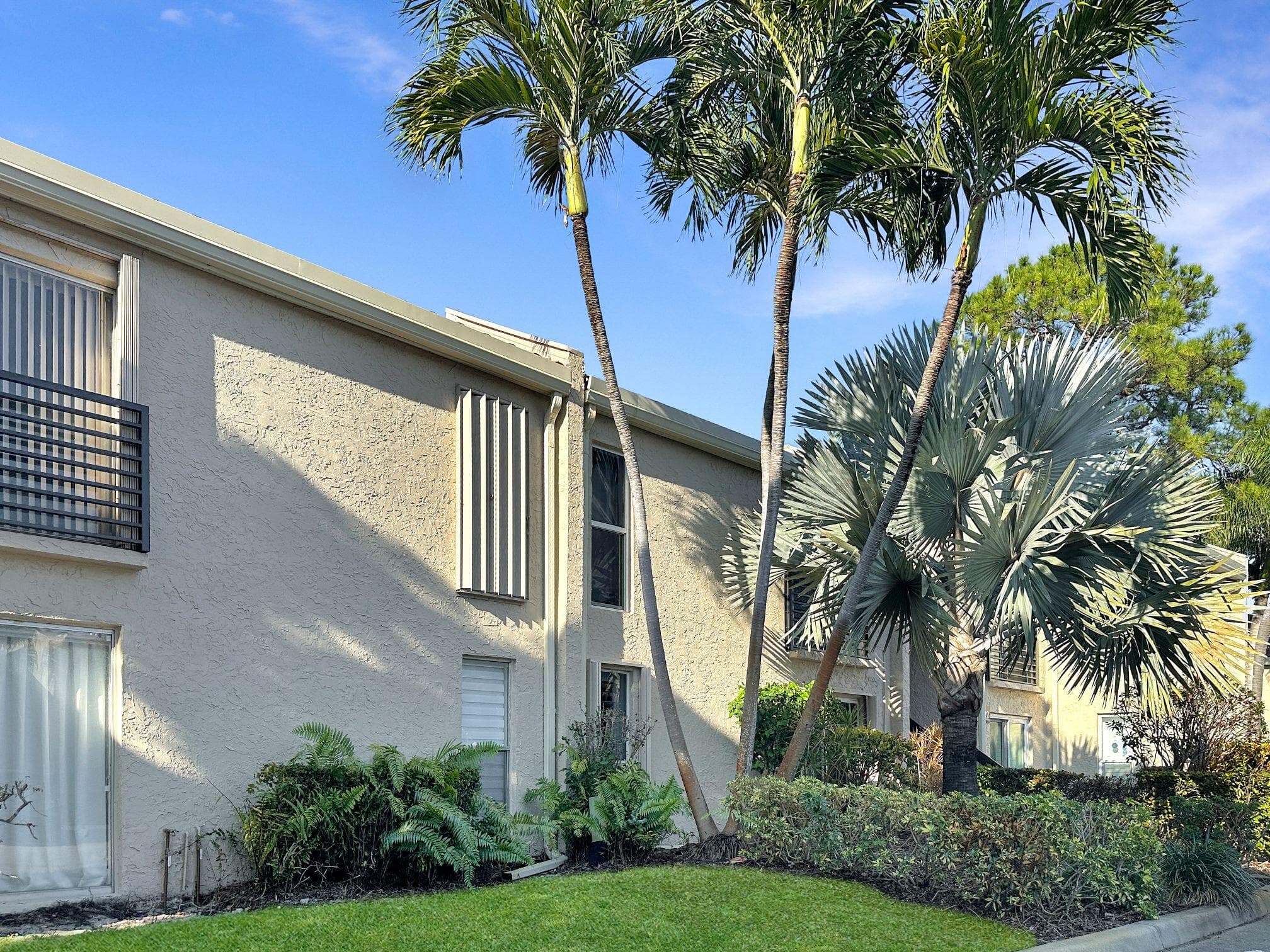 5232 NE 6th Avenue E24, Fort Lauderdale, FL 33334 — photo 29 of 45