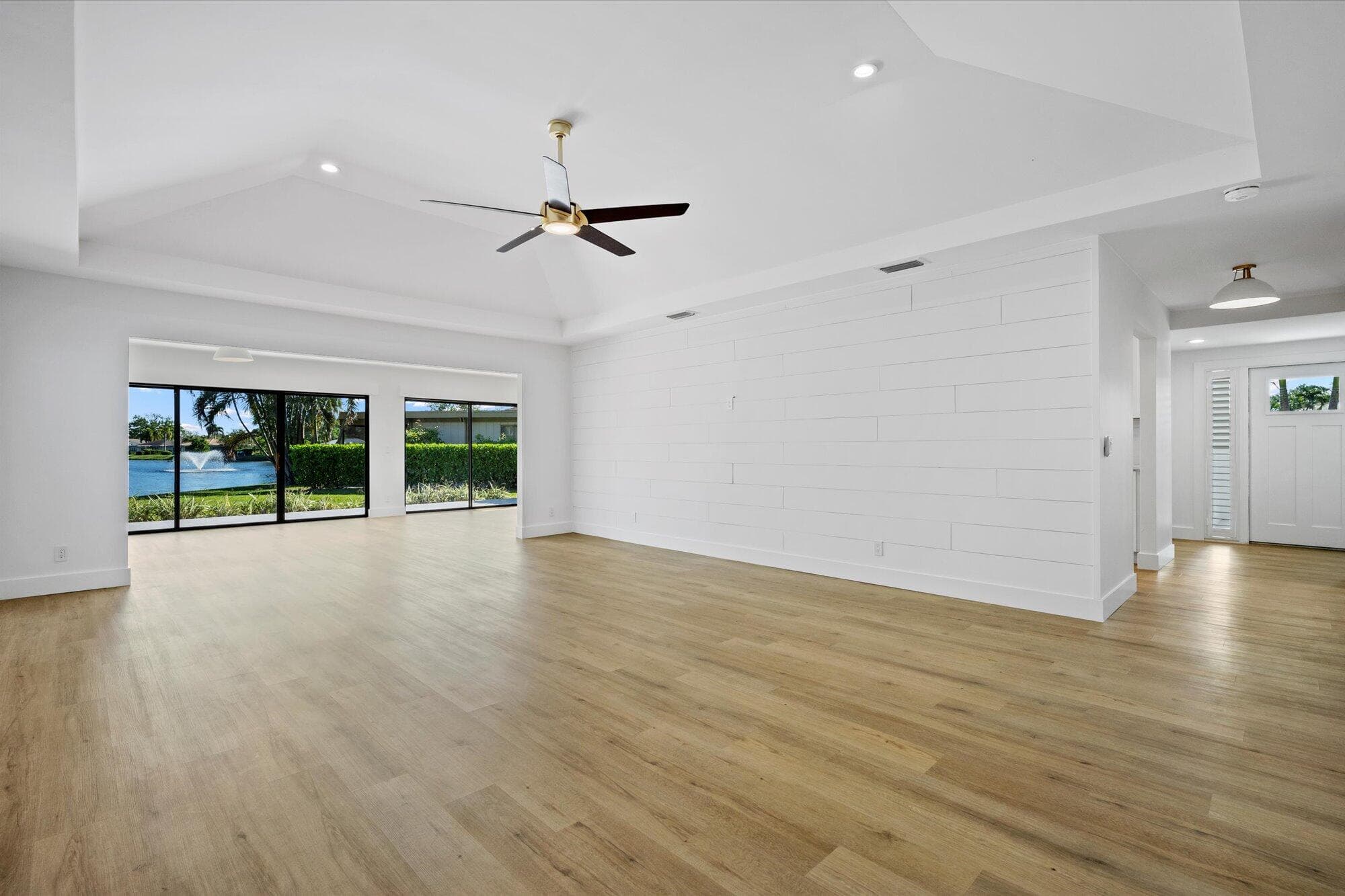 13297 Garth Court, Palm Beach Gardens, FL 33418 — photo 15 of 61