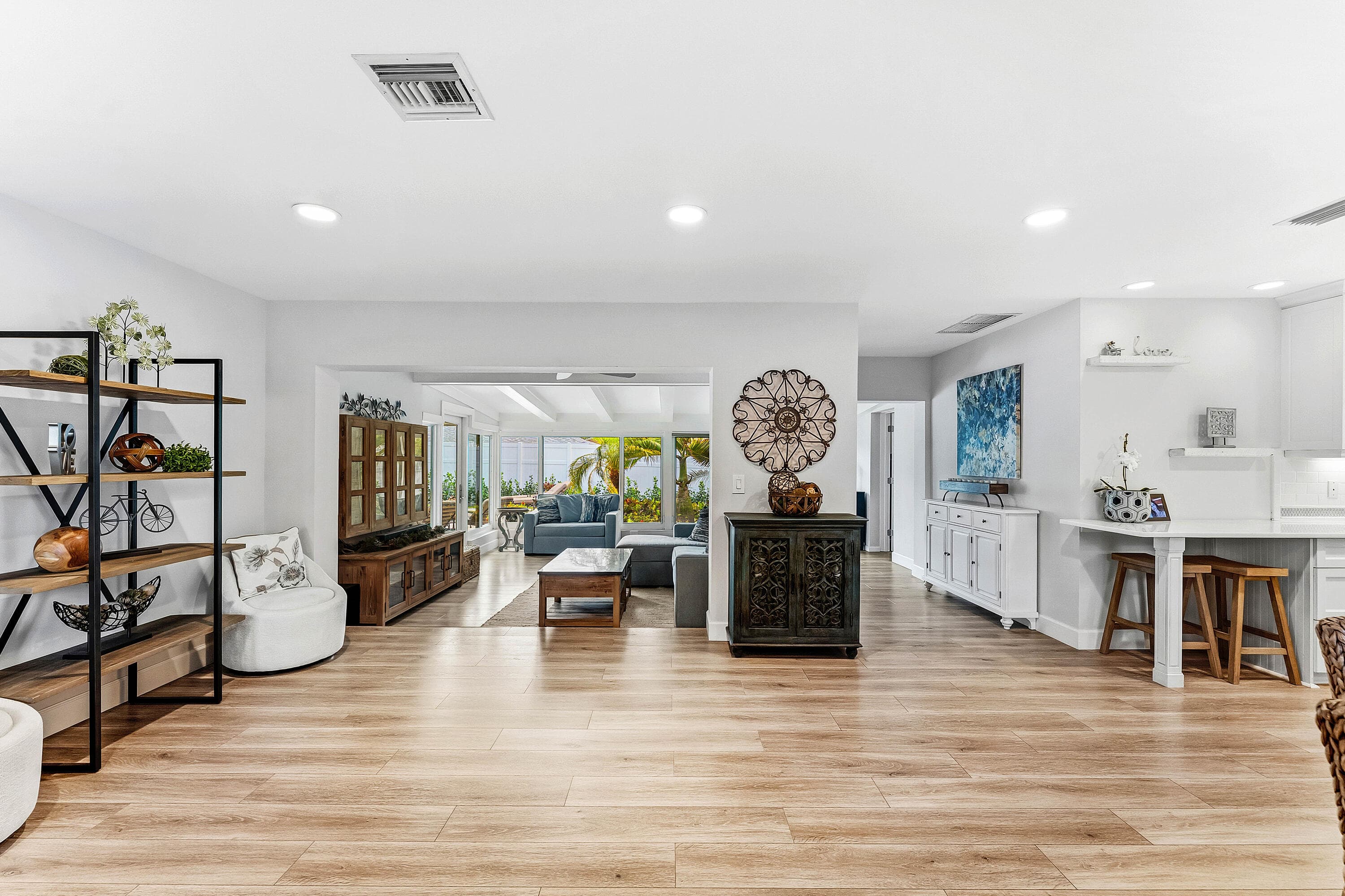 20 NW 11th Street, Delray Beach, FL 33444 — photo 7 of 32