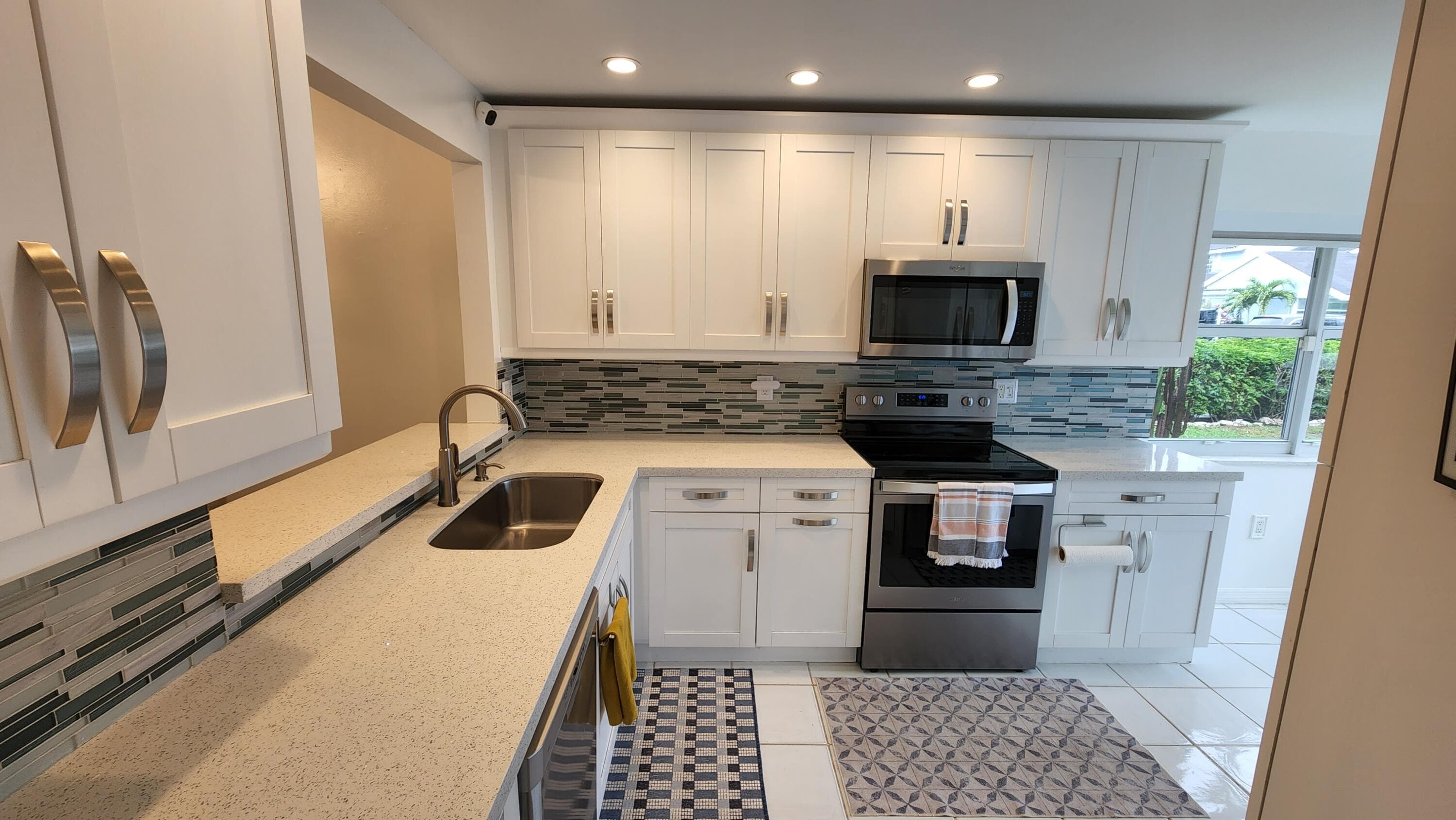 1101 SW 111th Terrace, Davie, FL 33324 — photo 18 of 46