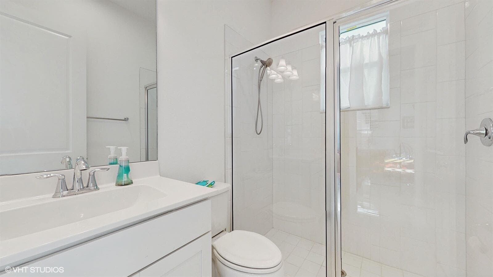 2098 Dickens Terrace, Palm Beach Gardens, FL 33418 — photo 12 of 16