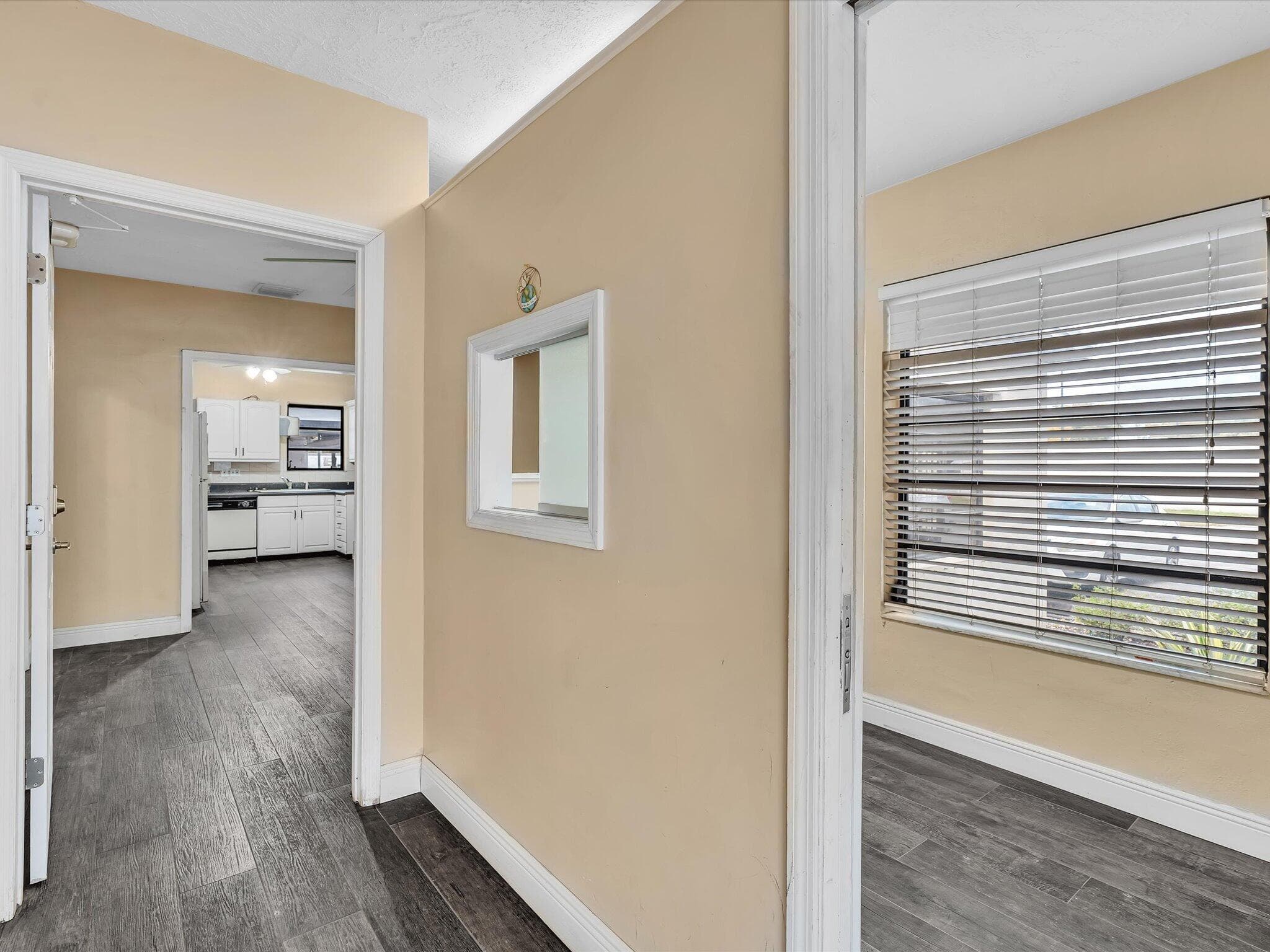 4901 SW 51st Street, Davie, FL 33314 — photo 13 of 48